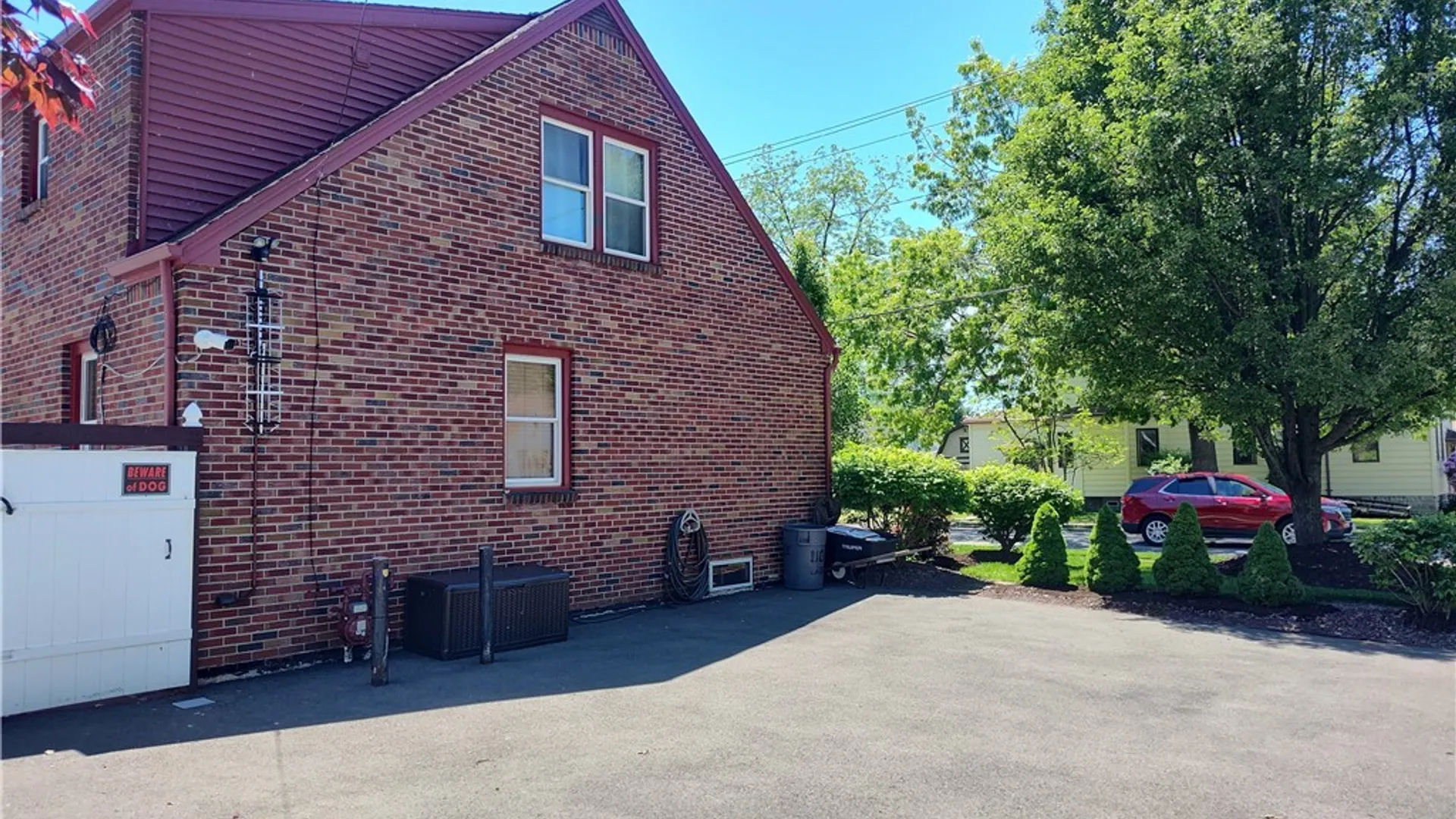 Property at 110 Labelle Avenue, Hamburg, NY 14219 6