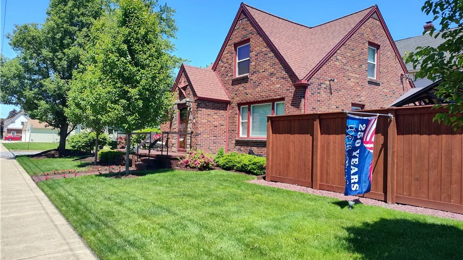 Property at 110 Labelle Avenue, Hamburg, NY 14219 3