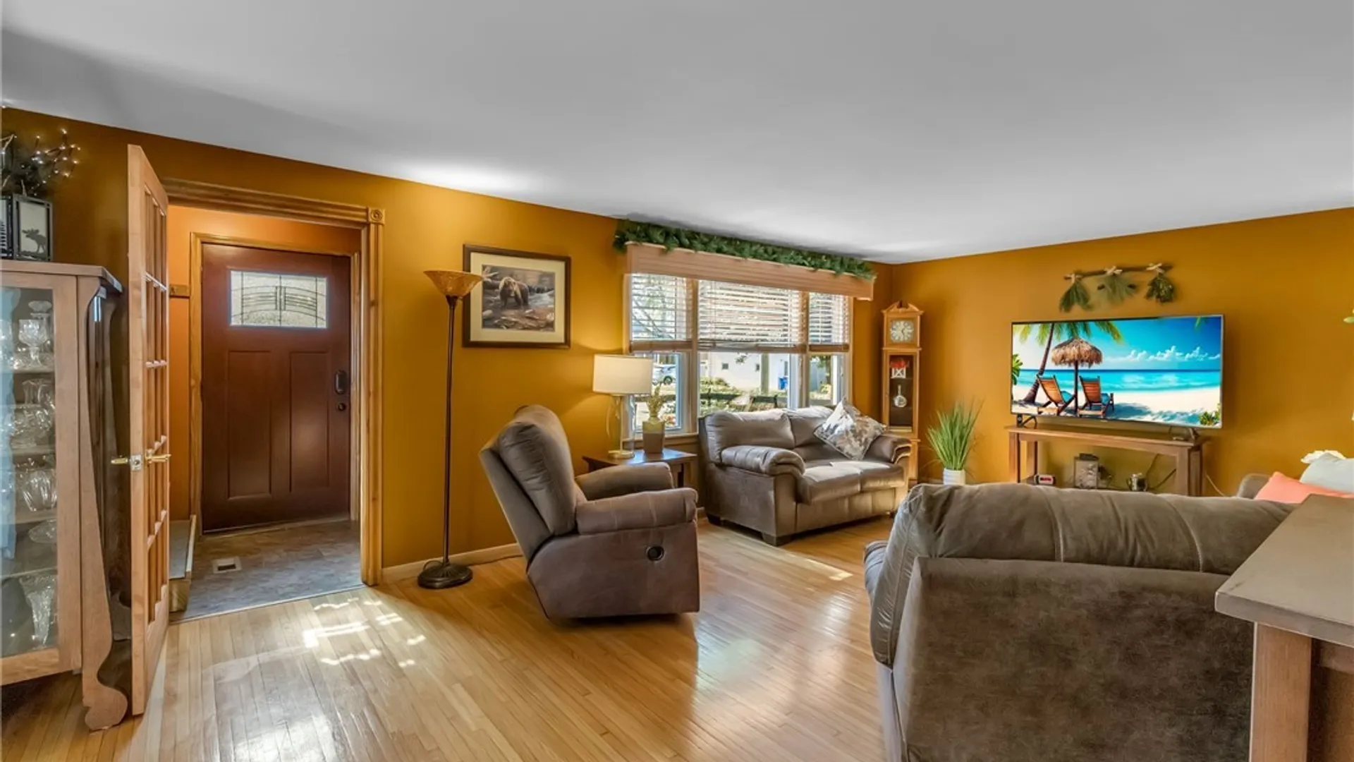 Property at 110 Labelle Avenue, Hamburg, NY 14219 31