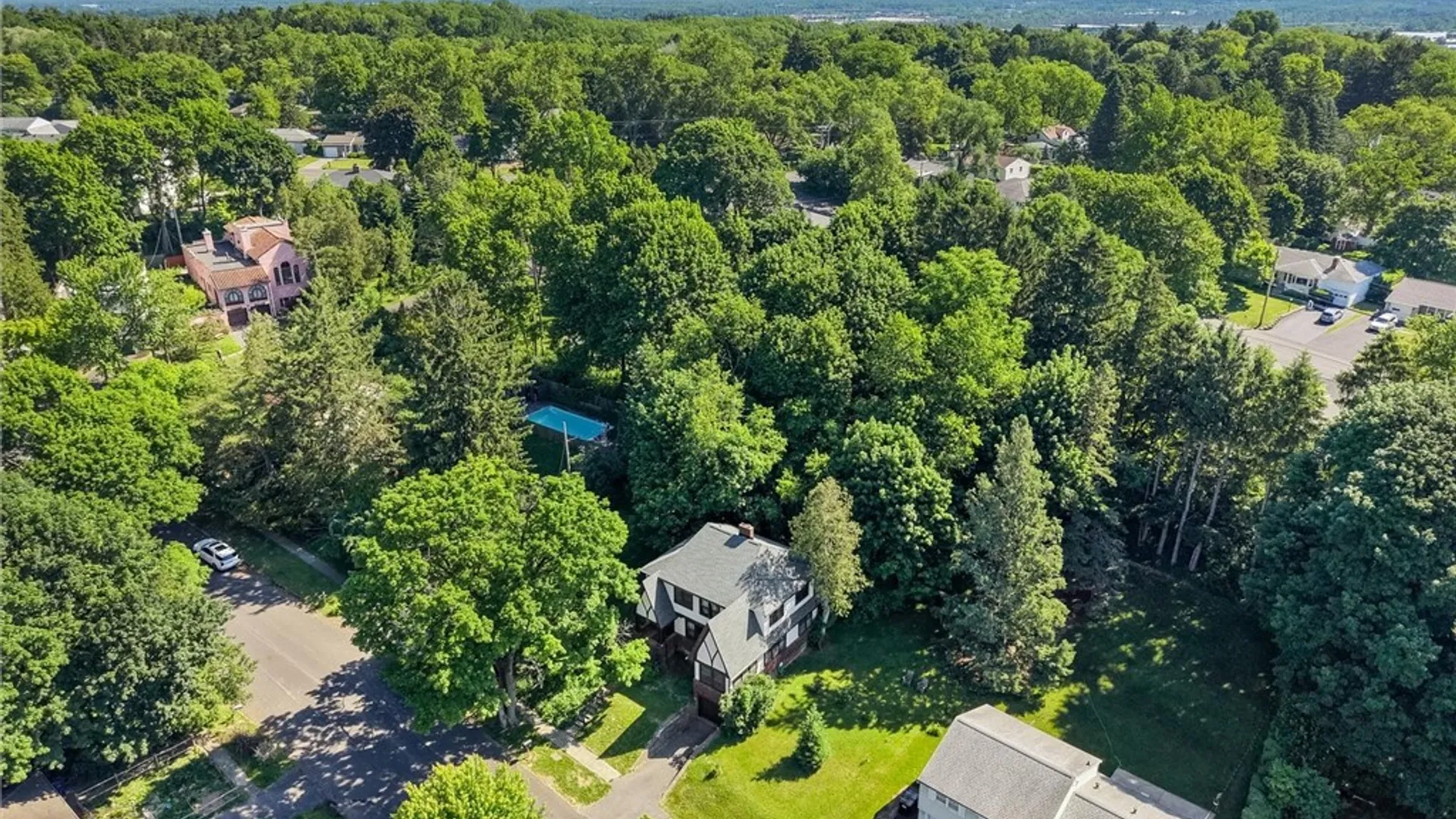 Property at 303-05 Barrington Road, Syracuse, NY 13214 47
