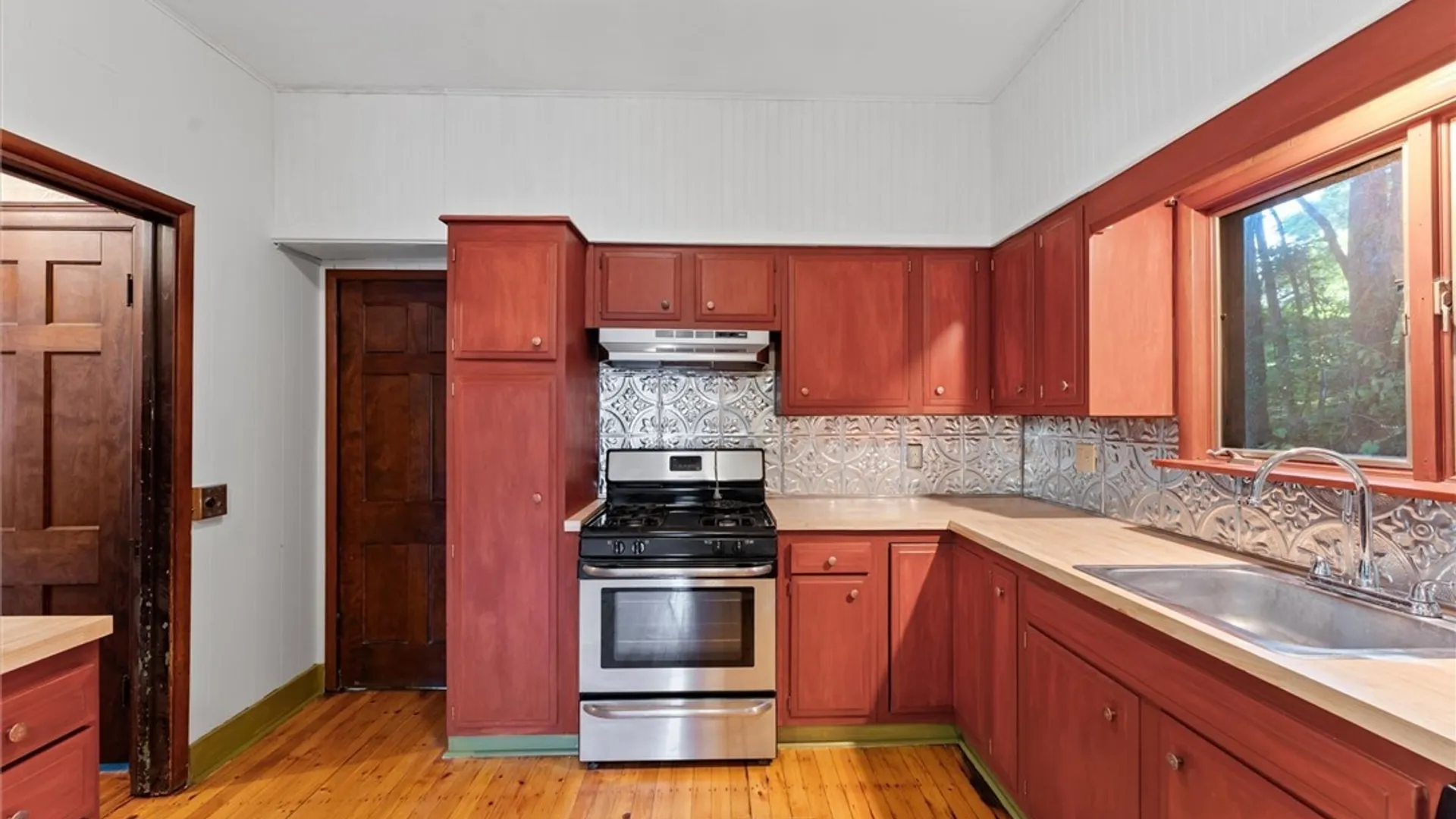 Property at 303-05 Barrington Road, Syracuse, NY 13214 17