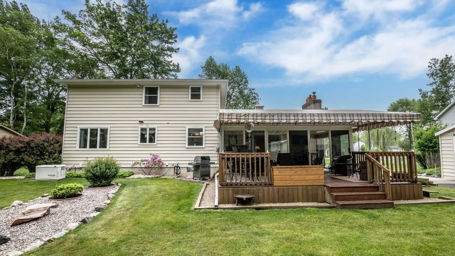 Property at 1631 Huth Road, Grand Island, NY 14072 5