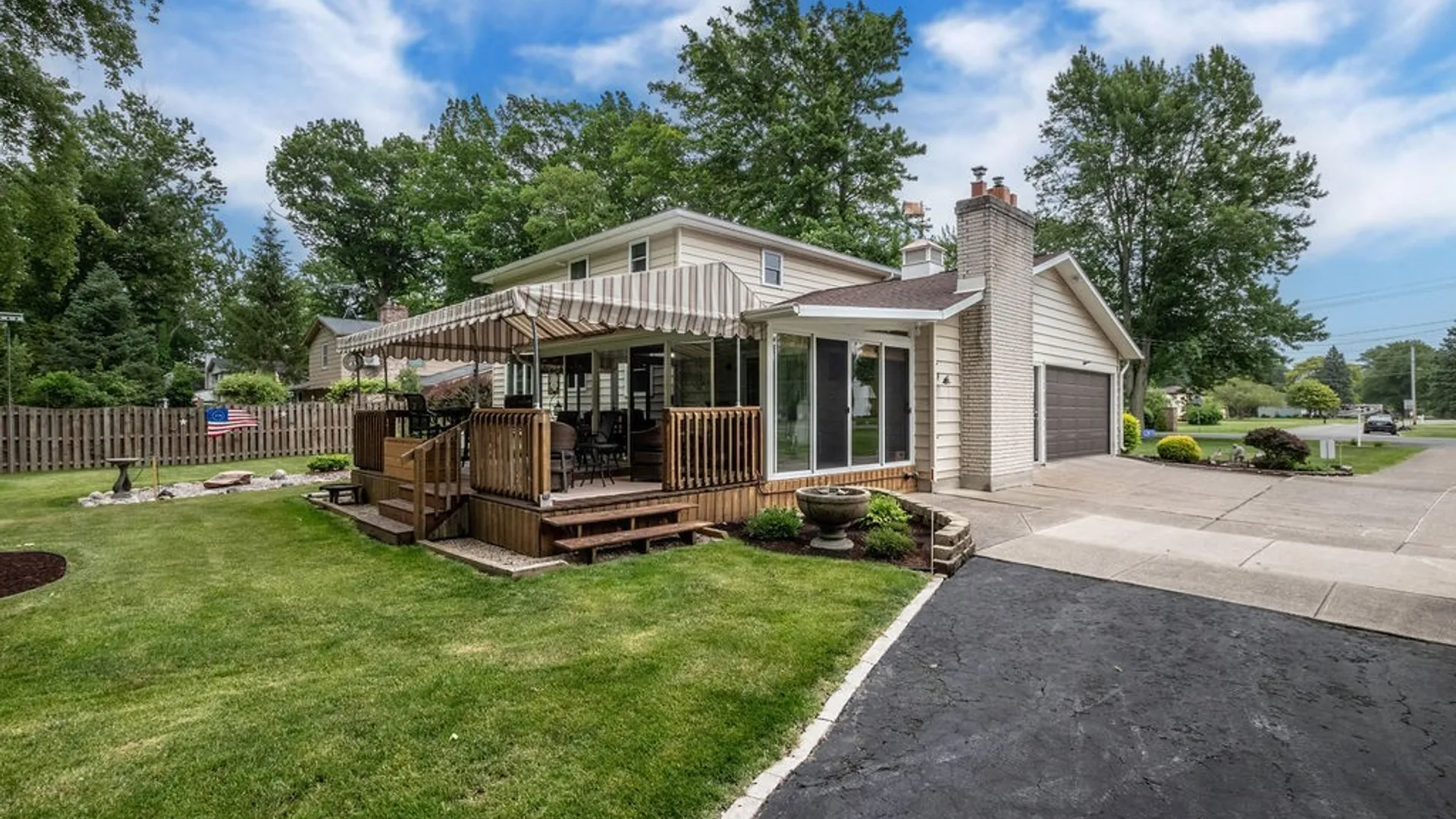 Property at 1631 Huth Road, Grand Island, NY 14072 6