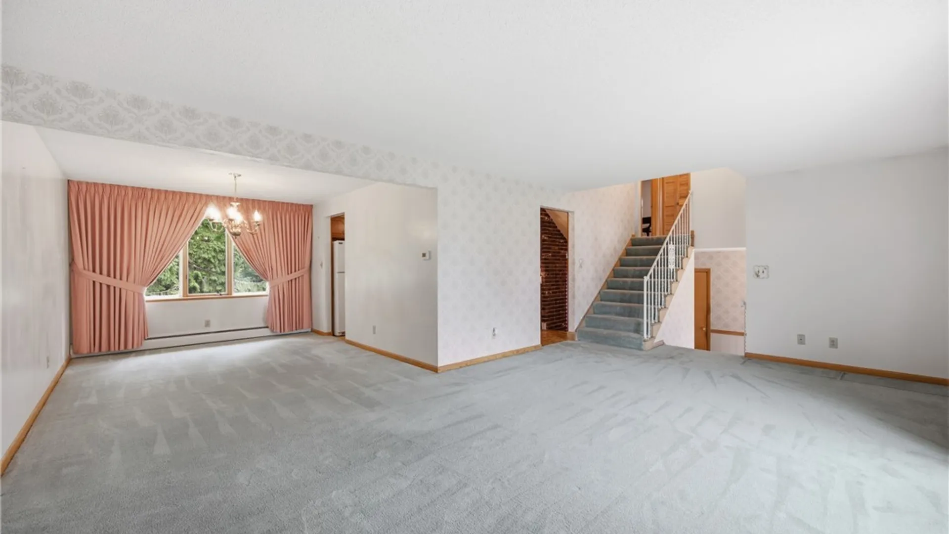 Property at 169 Cranwood Drive, West Seneca, NY 14224 10