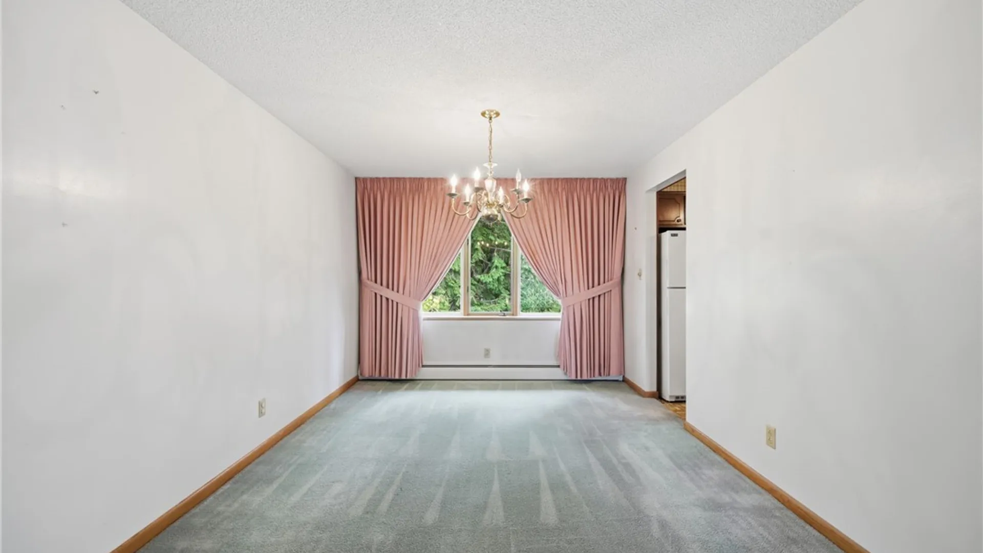 Property at 169 Cranwood Drive, West Seneca, NY 14224 11