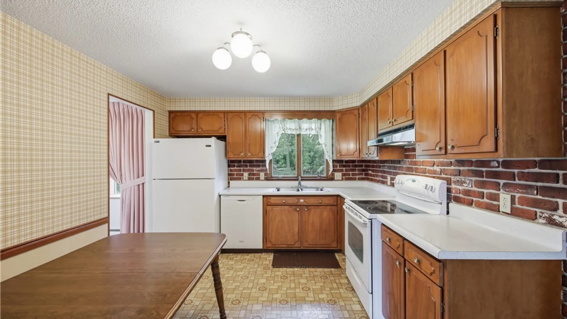 Property at 169 Cranwood Drive, West Seneca, NY 14224 14
