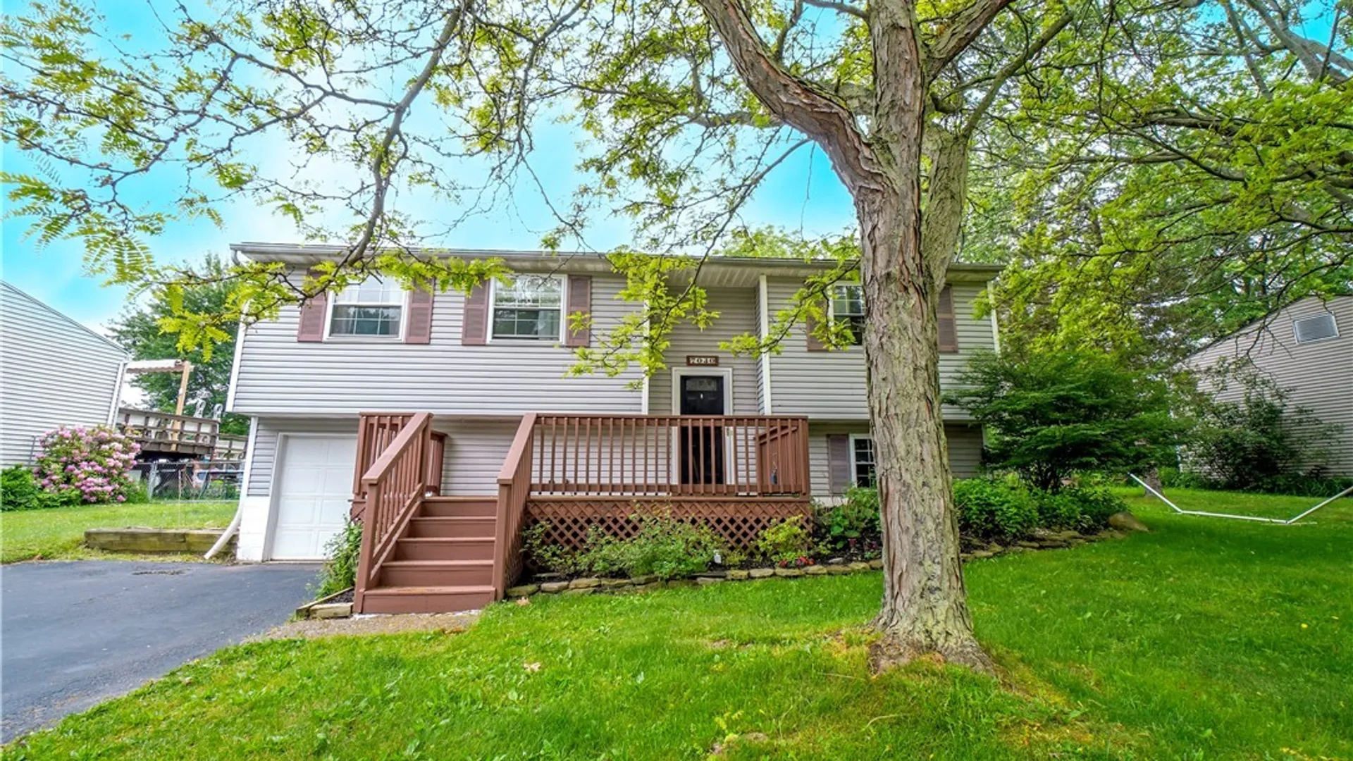 Property at 7030 Brandywine Drive, Evans, NY 14047 3