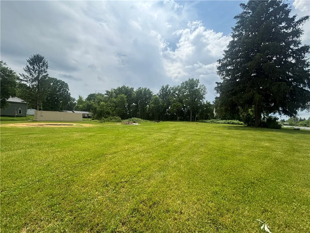 Property at 2220 31, Mentz, NY 13140