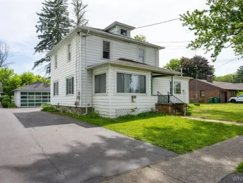 Property at 72 W Court Street, Warsaw, NY 14569