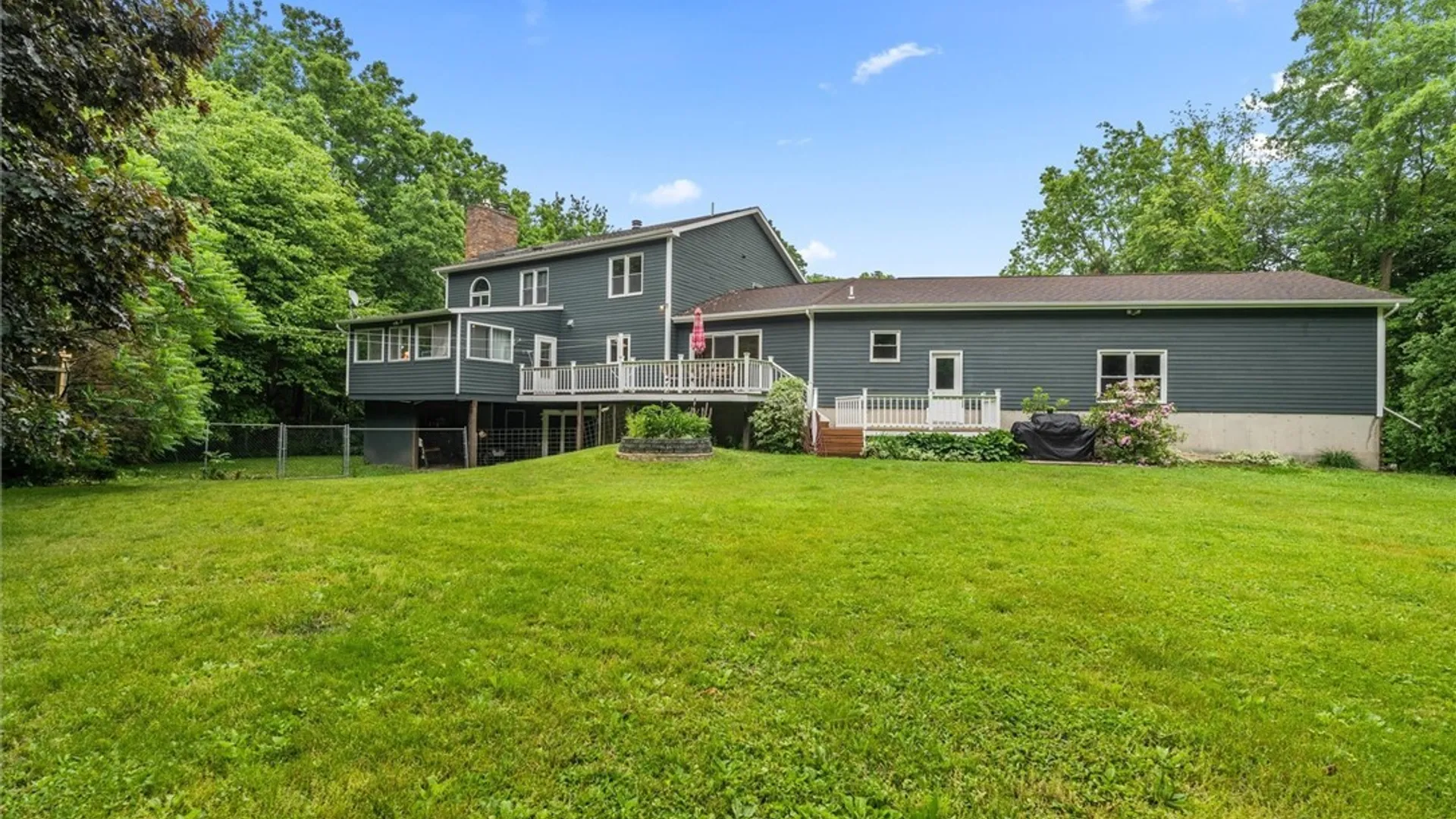 Property at 8827 Salt Springs Road, Manlius, NY 13037 44