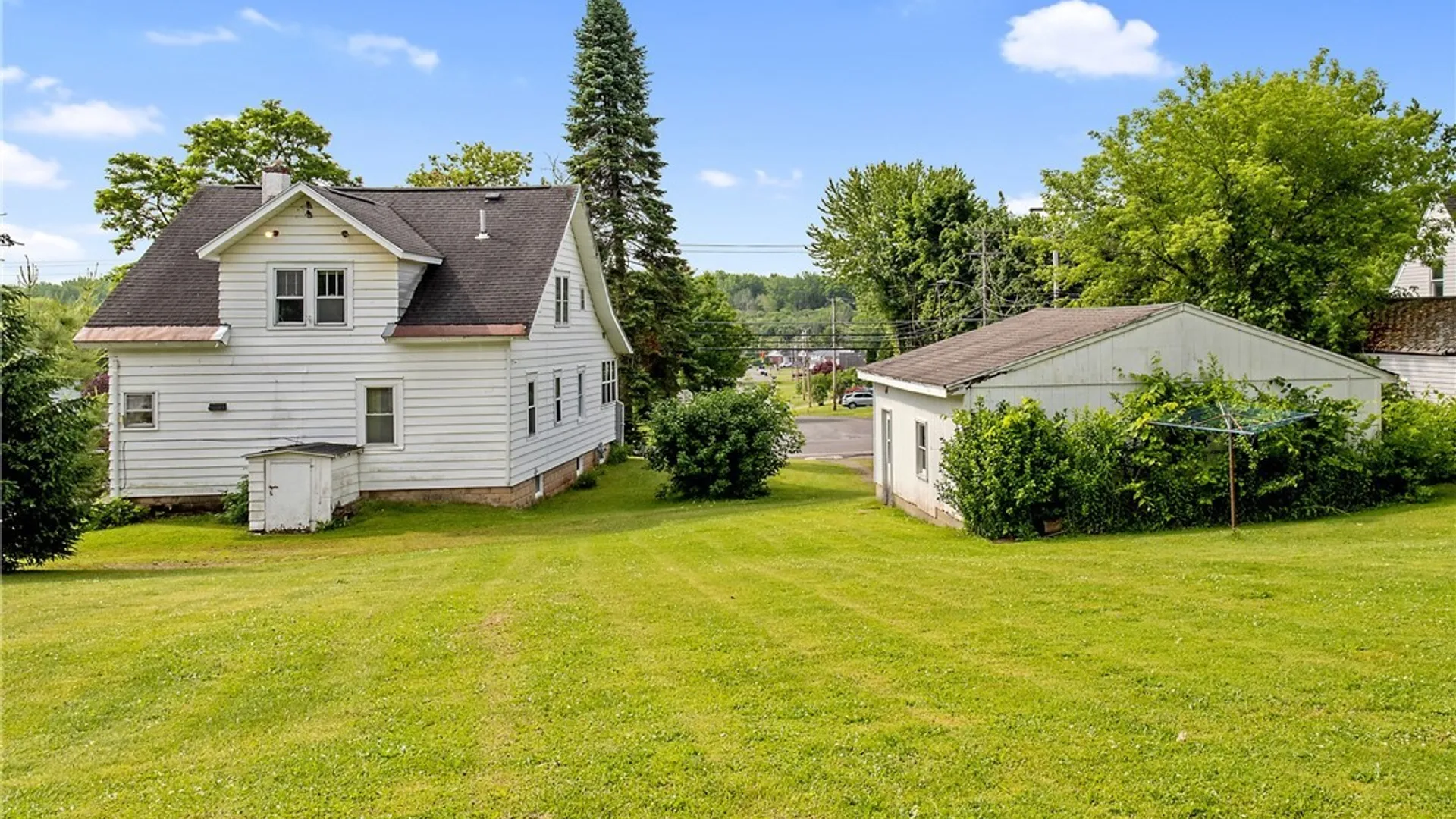 Property at 134 Armstrong Rd Road, Geddes, NY 13209 34