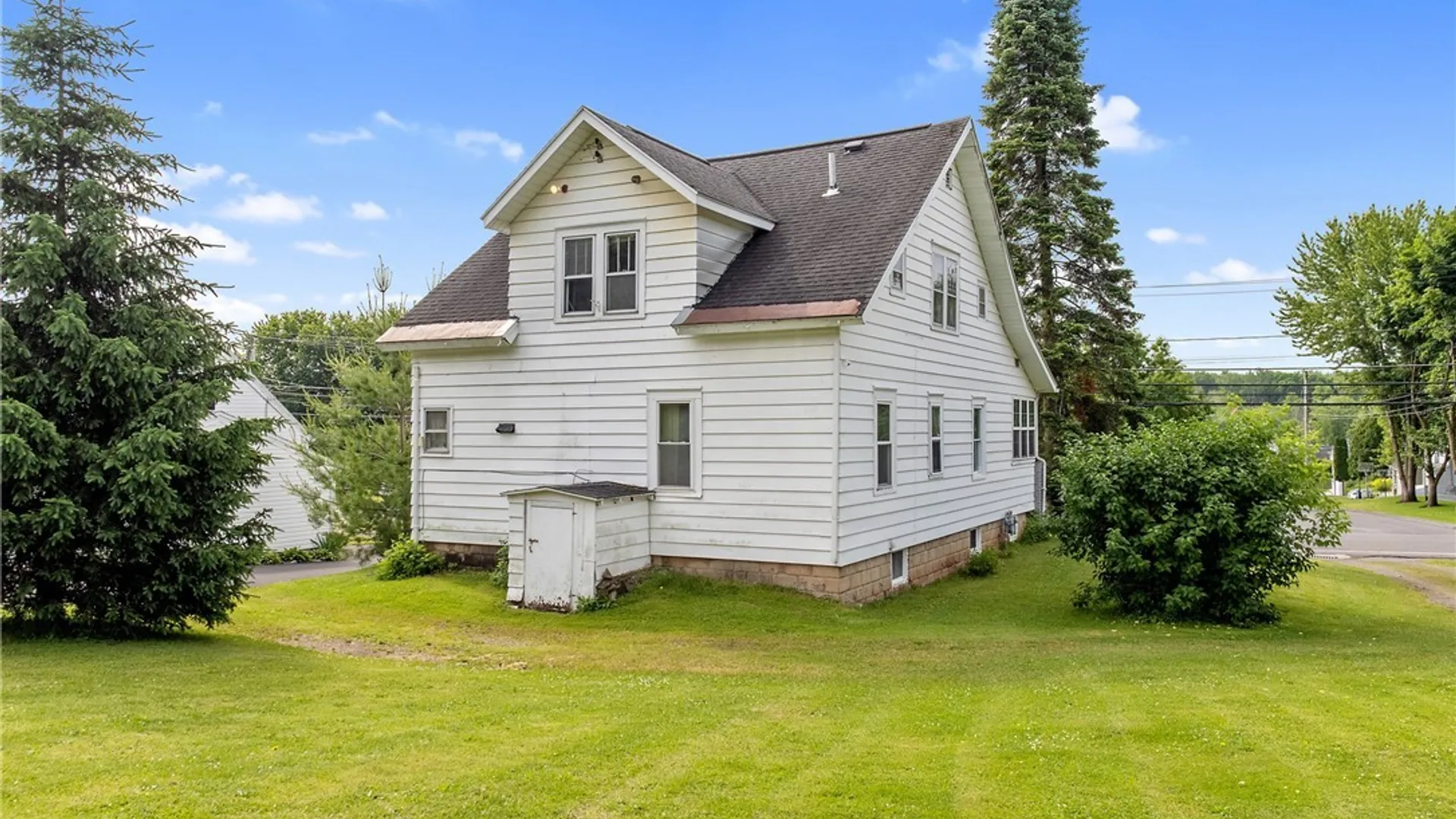 Property at 134 Armstrong Rd Road, Geddes, NY 13209 35