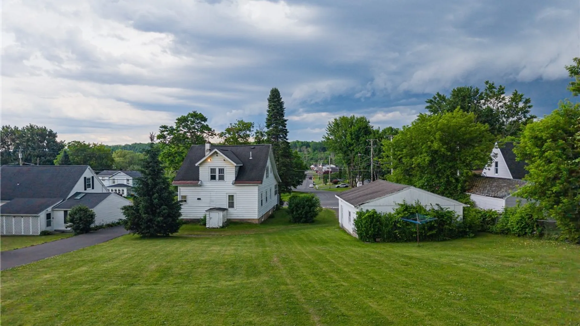 Property at 134 Armstrong Rd Road, Geddes, NY 13209 42