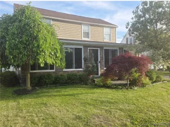 Property at 7 Lindbergh Court, Cheektowaga, NY 14225