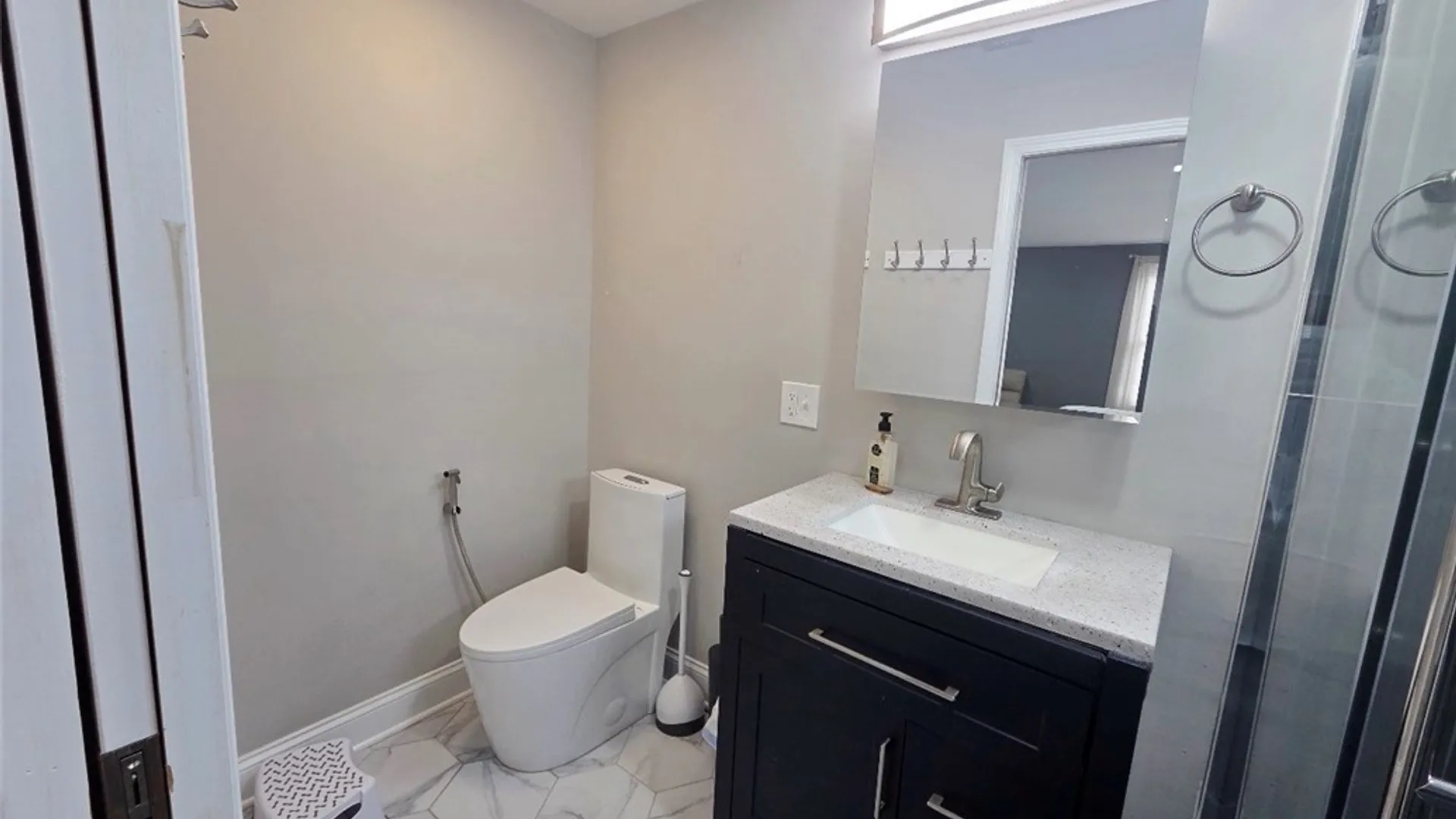 Property at 7 Lindbergh Court, Cheektowaga, NY 14225 12