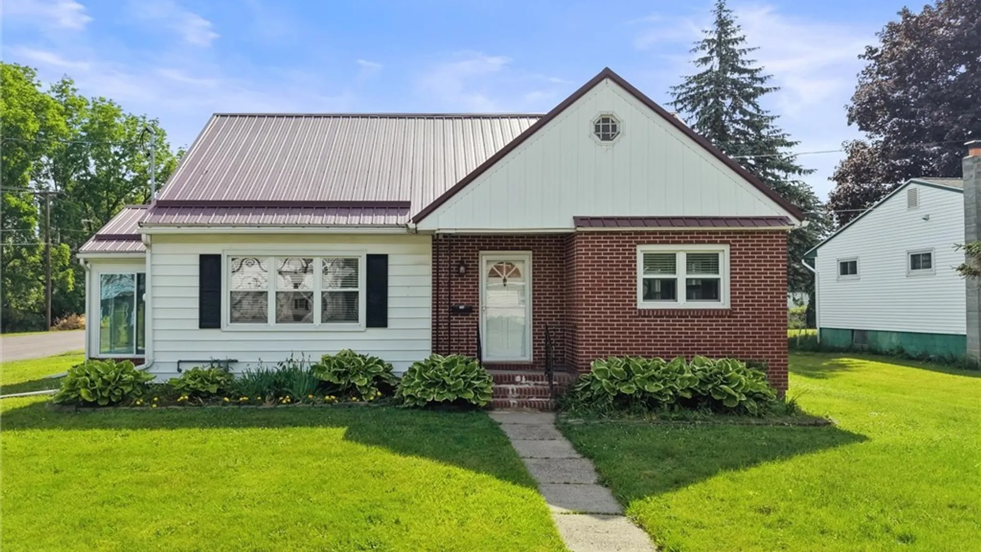 Property at 150 Dunning Avenue, Auburn, NY 13021 6
