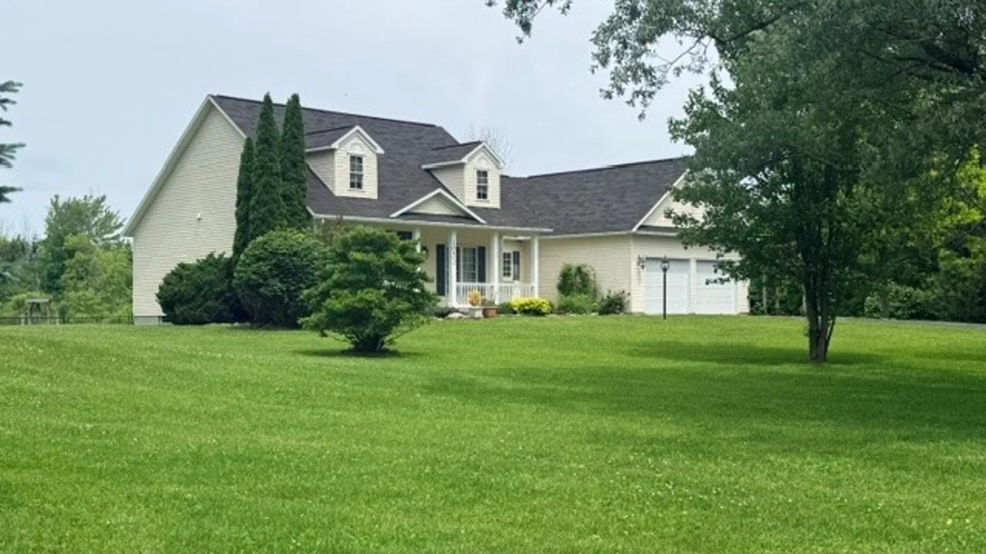 Property at 1030 Pavone Place, Lenox, NY 13032 4