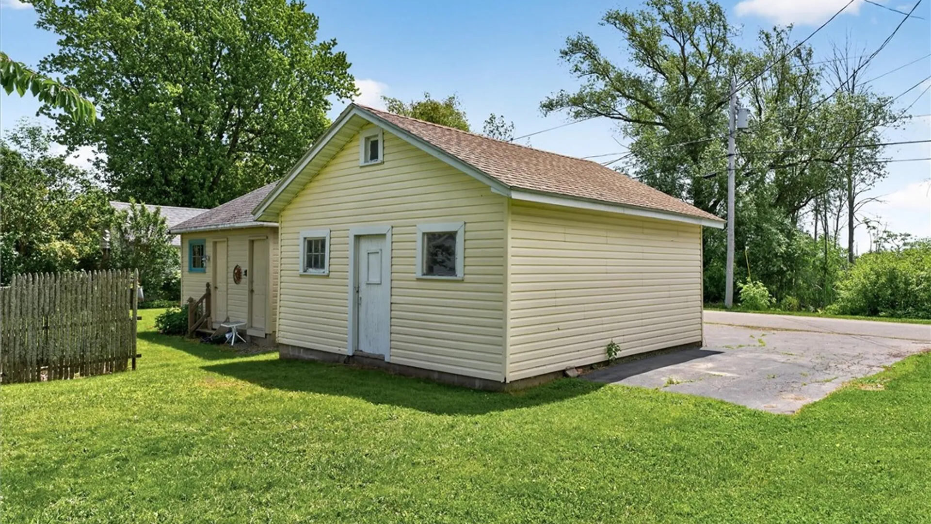 Property at 6414 Shore Acres Drive, Hamlin, NY 14468 4