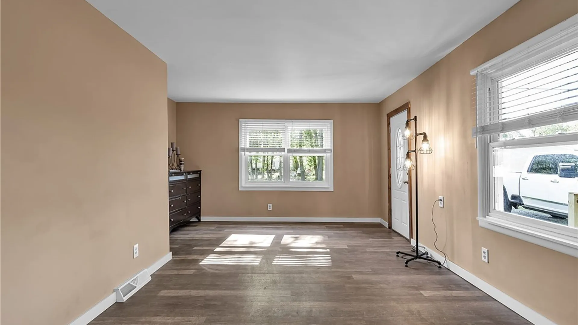 Property at 2344 Lincoln Avenue, Wilson, NY 14172 11