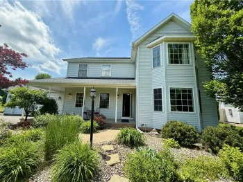Property at 6075 Singletree Lane, DeWitt, NY 13078