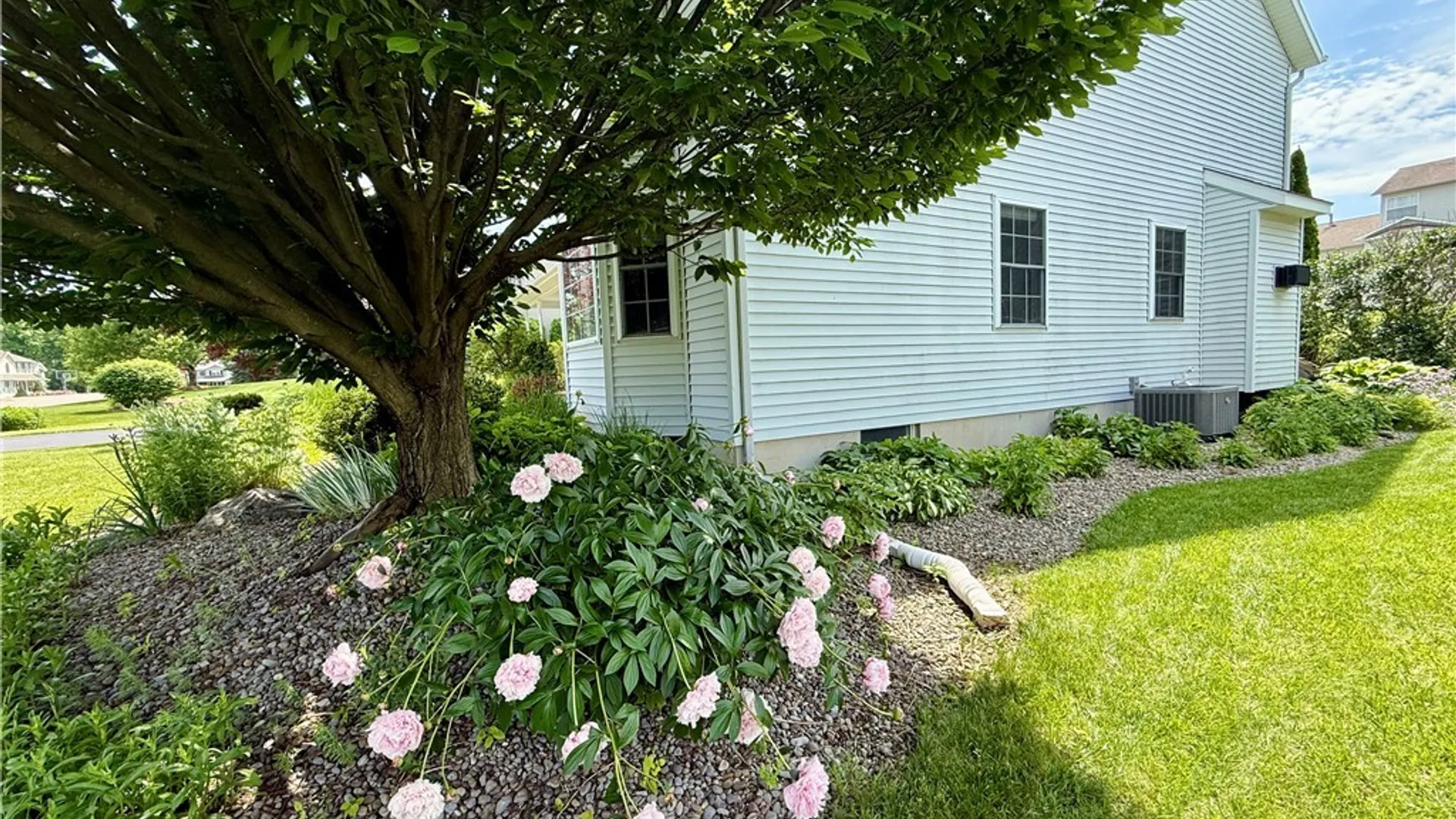 Property at 6075 Singletree Lane, DeWitt, NY 13078 48