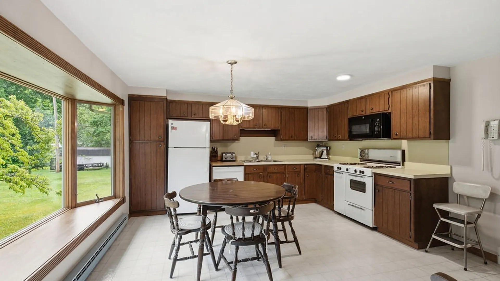 Property at 8218 Speach Drive, Lysander, NY 13027 6