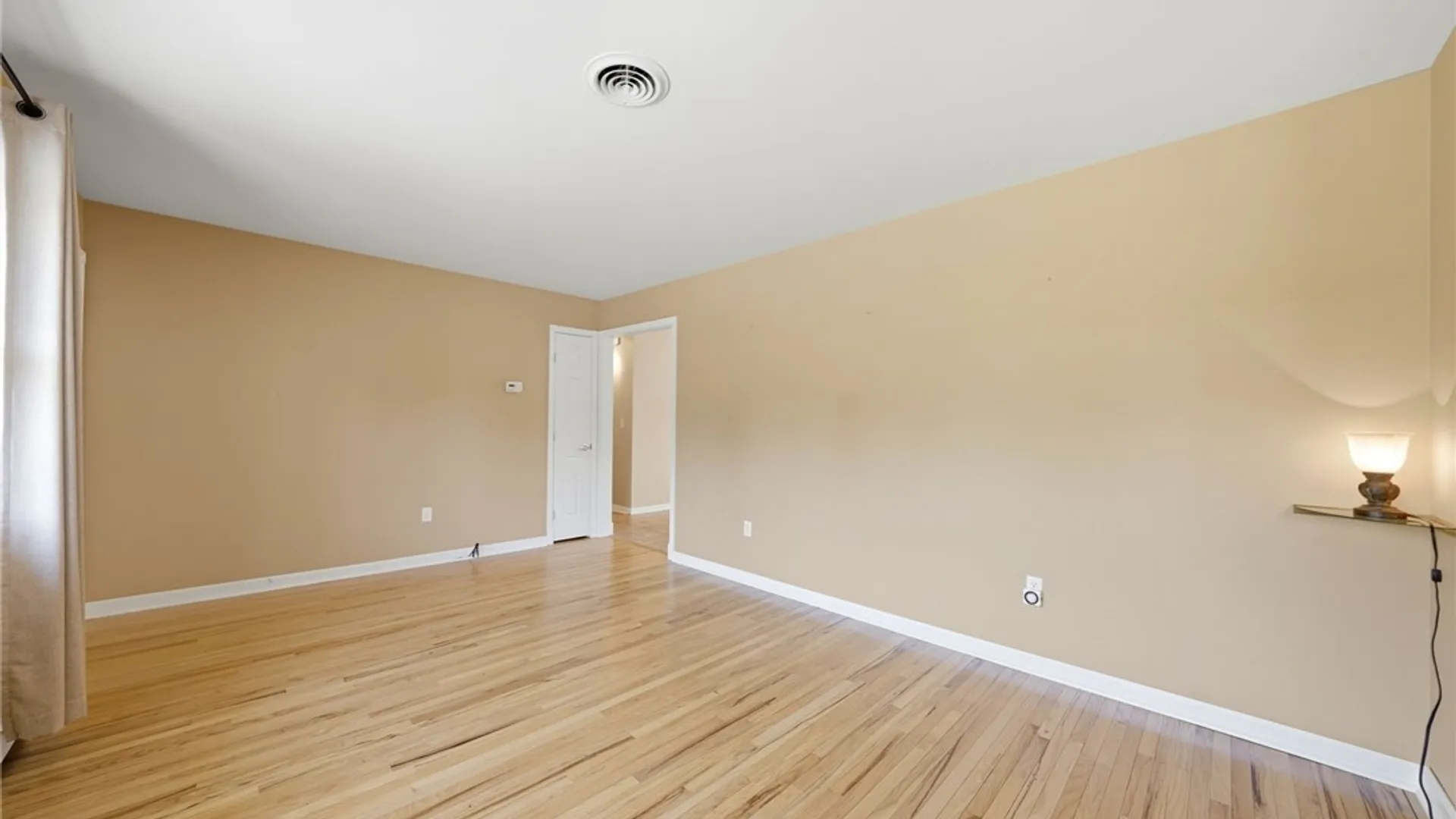 Property at 5495 Irish Road, Pendleton, NY 14120 8