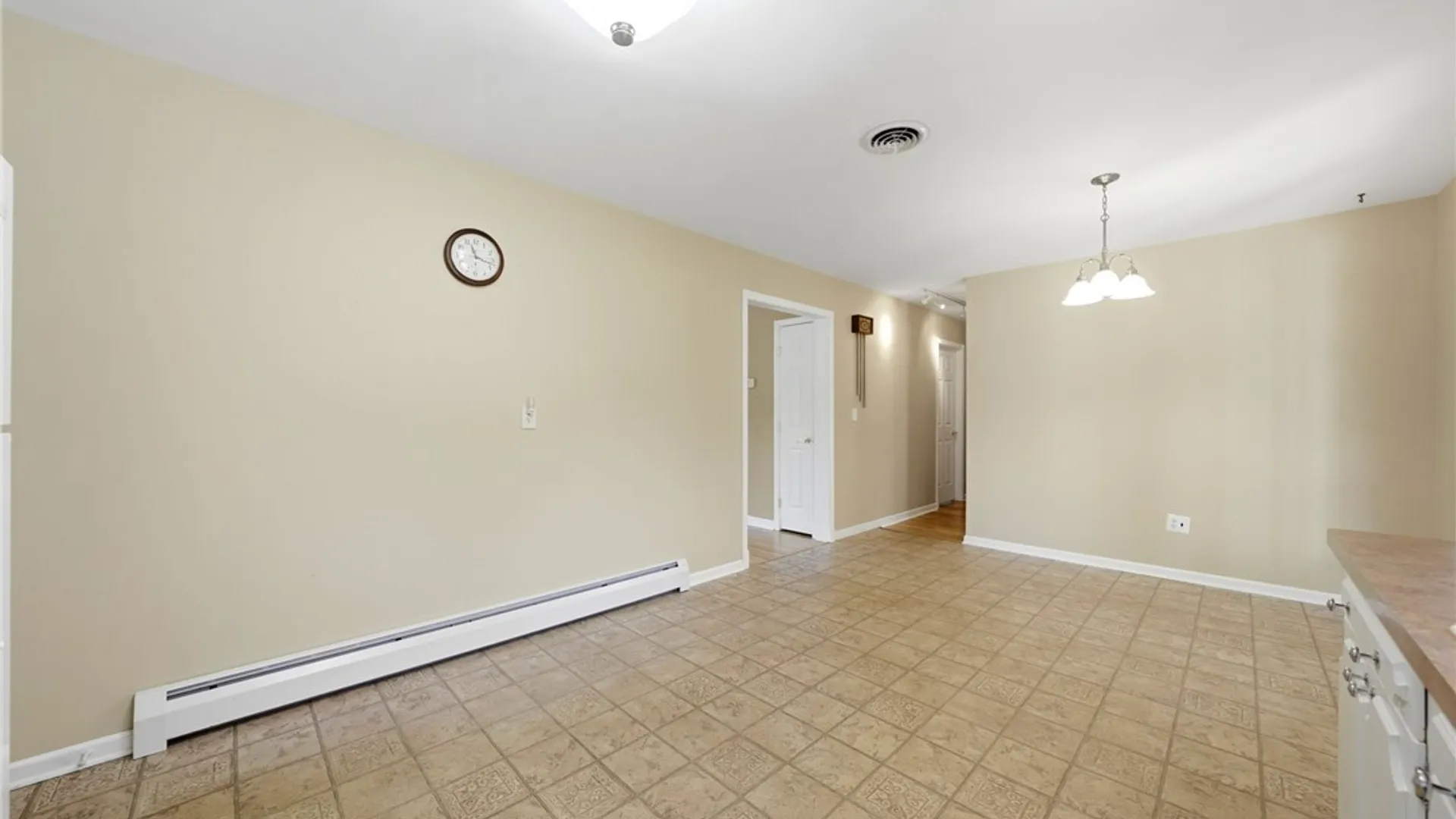 Property at 5495 Irish Road, Pendleton, NY 14120 16
