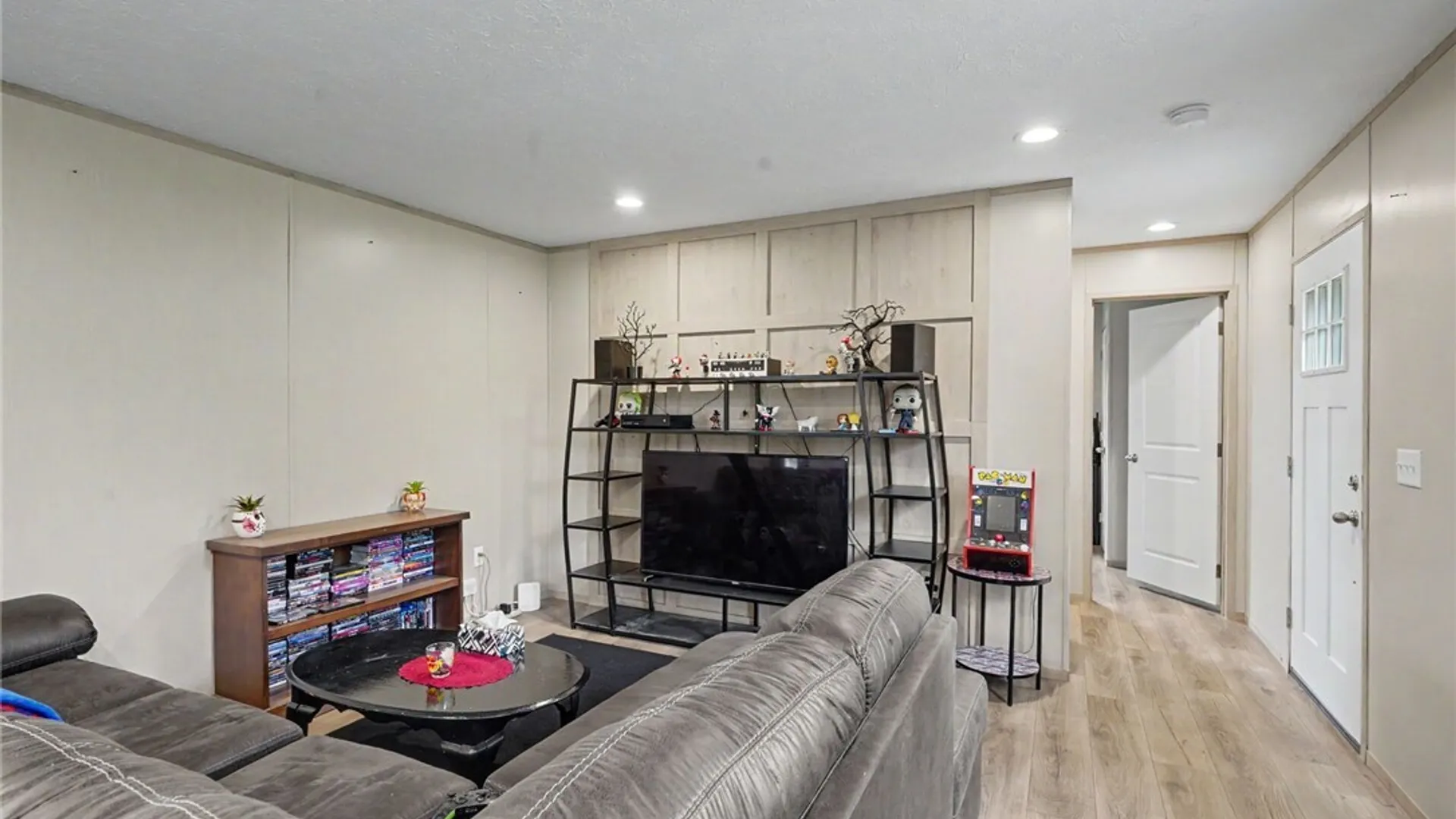 Property at 2011 Edmunds Road, Freedom, NY 14065 8