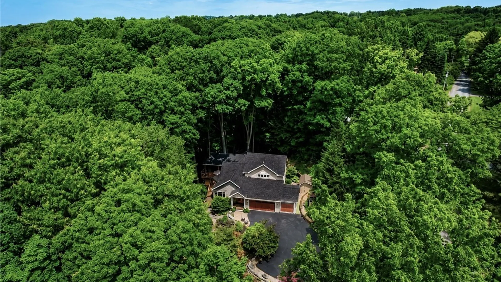 Property at 8969 Bethel Road, Pompey, NY 13035 4