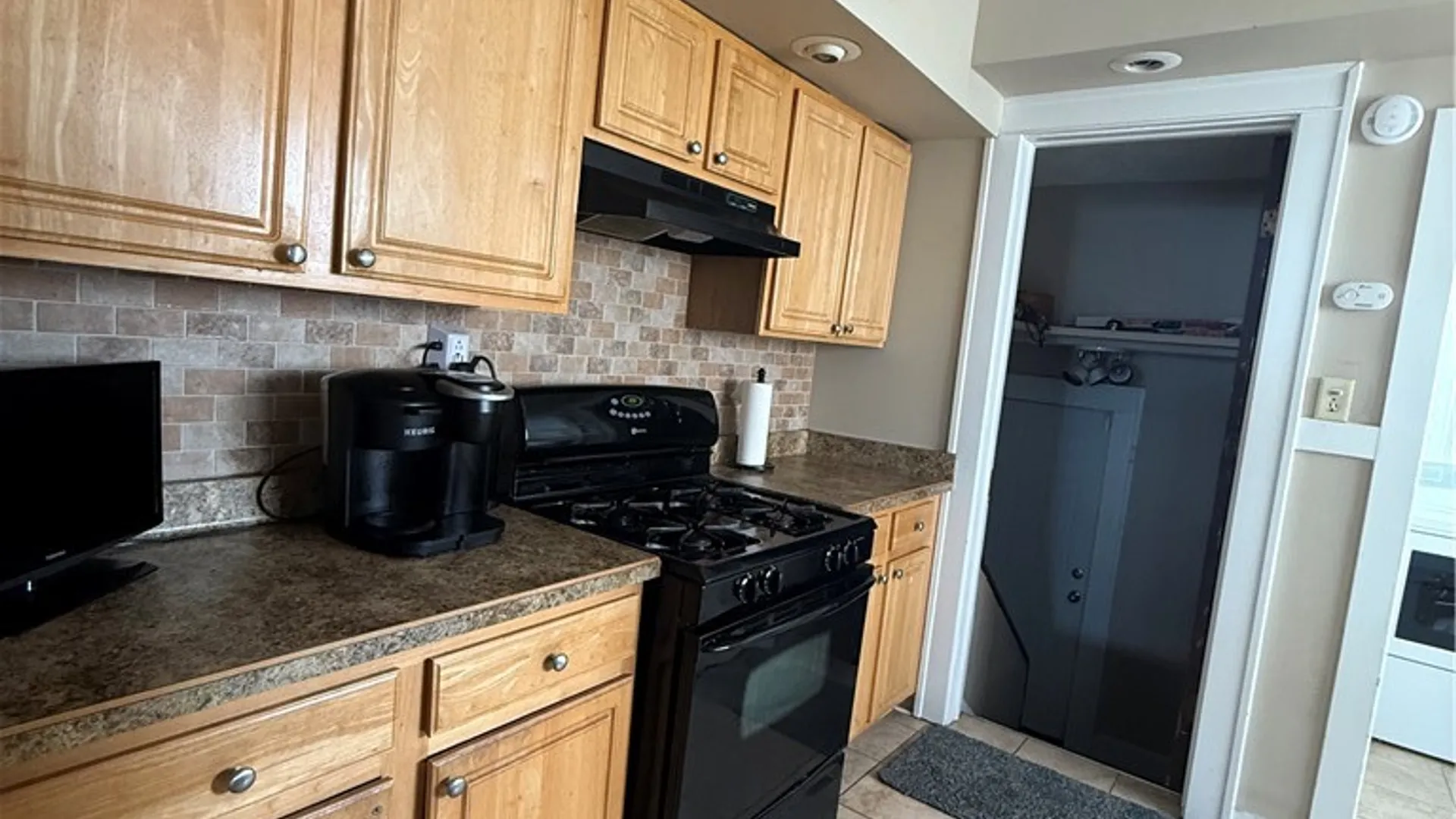 Property at 67-69 Alameda Street, Rochester, NY 14613 9