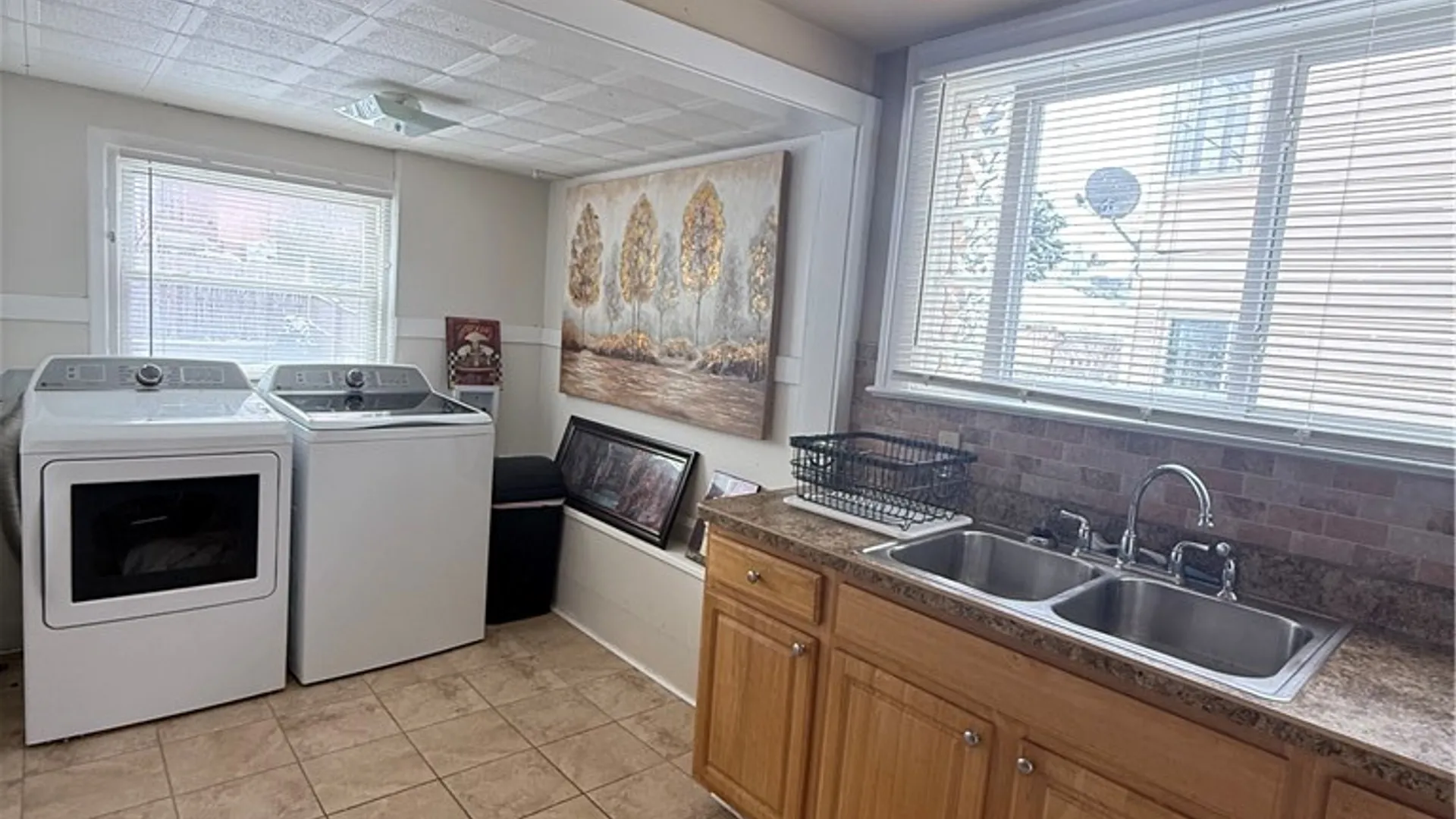 Property at 67-69 Alameda Street, Rochester, NY 14613 10