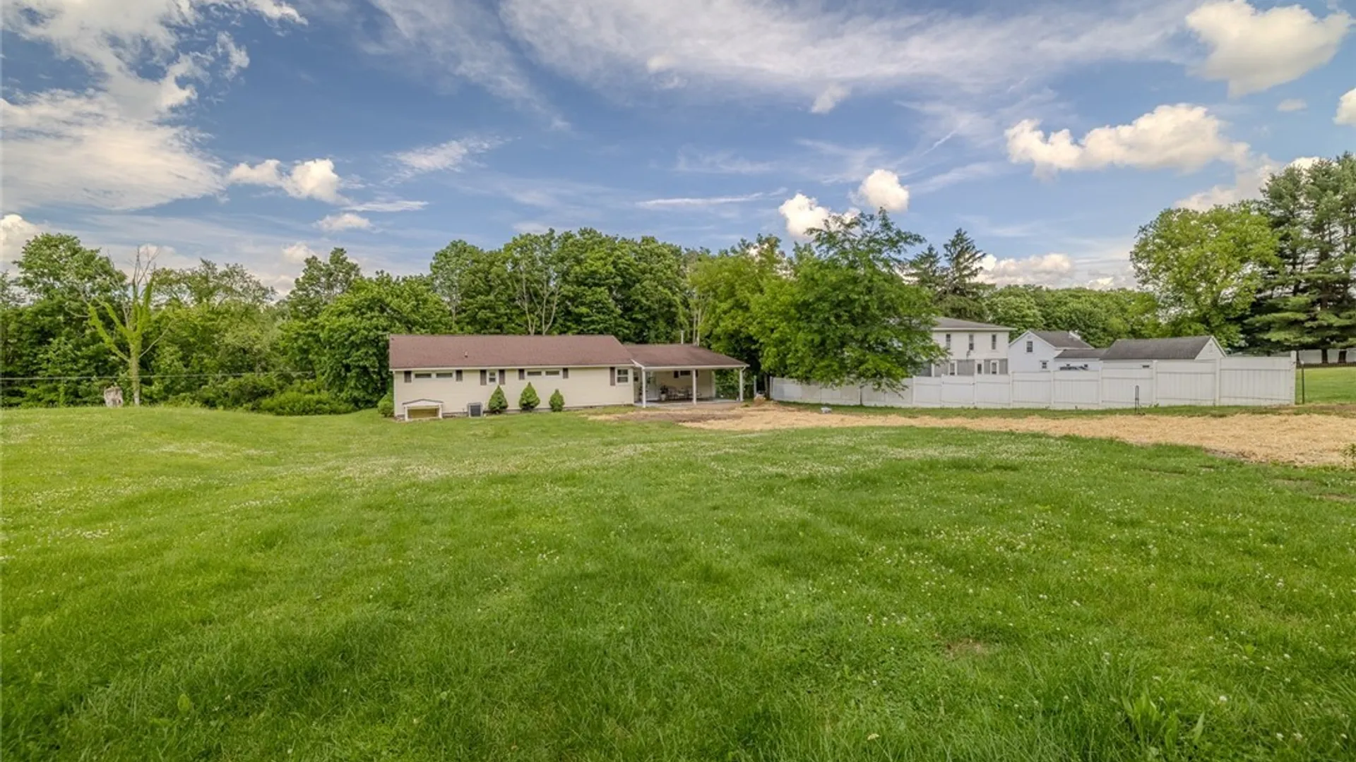 Property at 237 Valley Drive, Elbridge, NY 13060 30