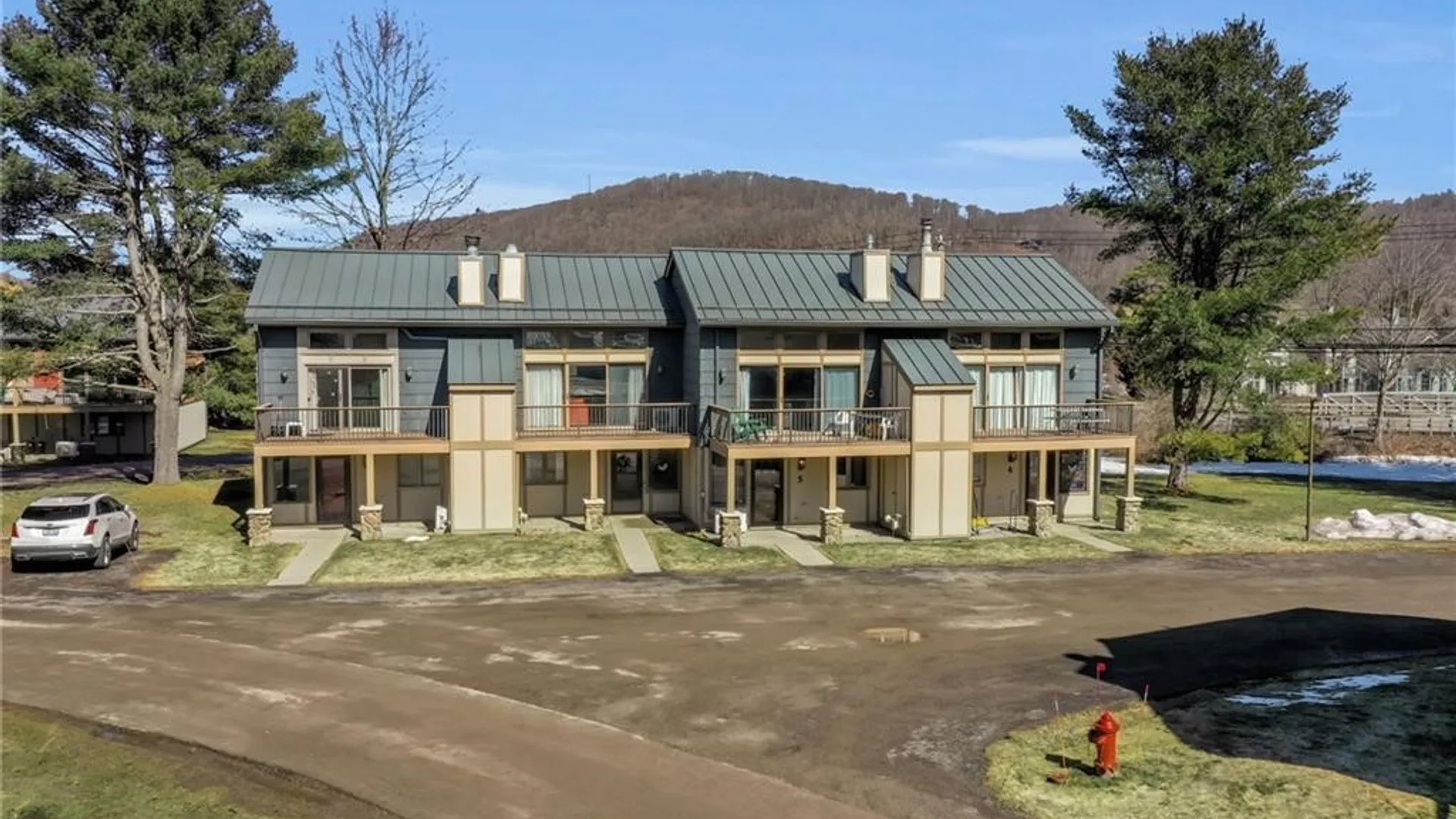 Property at 2 Alpine Meadows, Ellicottville, NY 14731 3