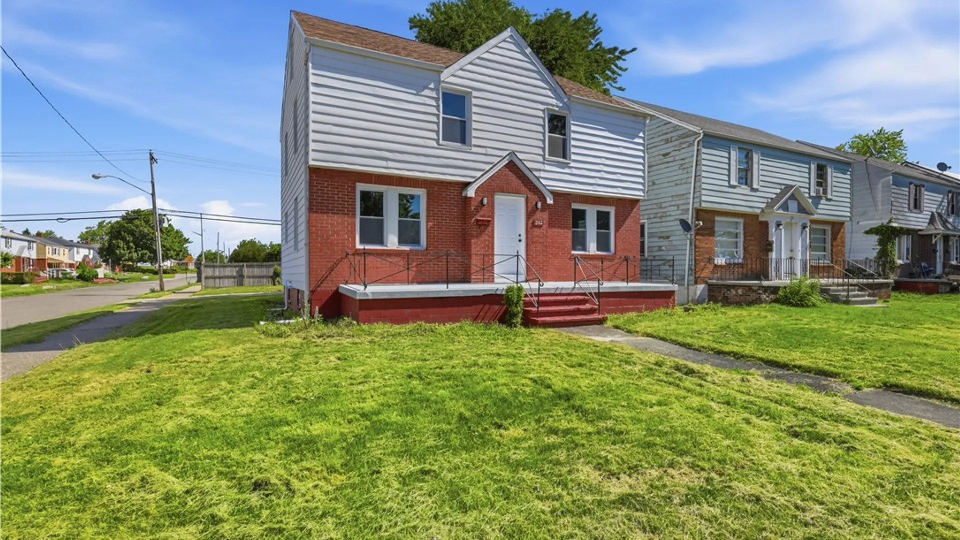 Property at 352 Davidson Avenue, Buffalo, NY 14215 3