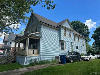 27 Moselle Street, Buffalo, NY 14211