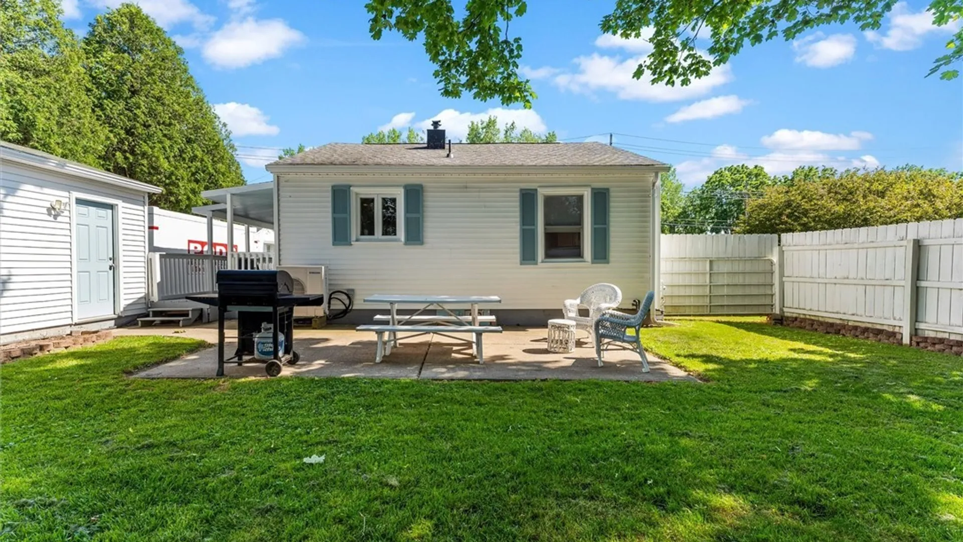 Property at 37 Hazelhurst Avenue, Owasco, NY 13021 24