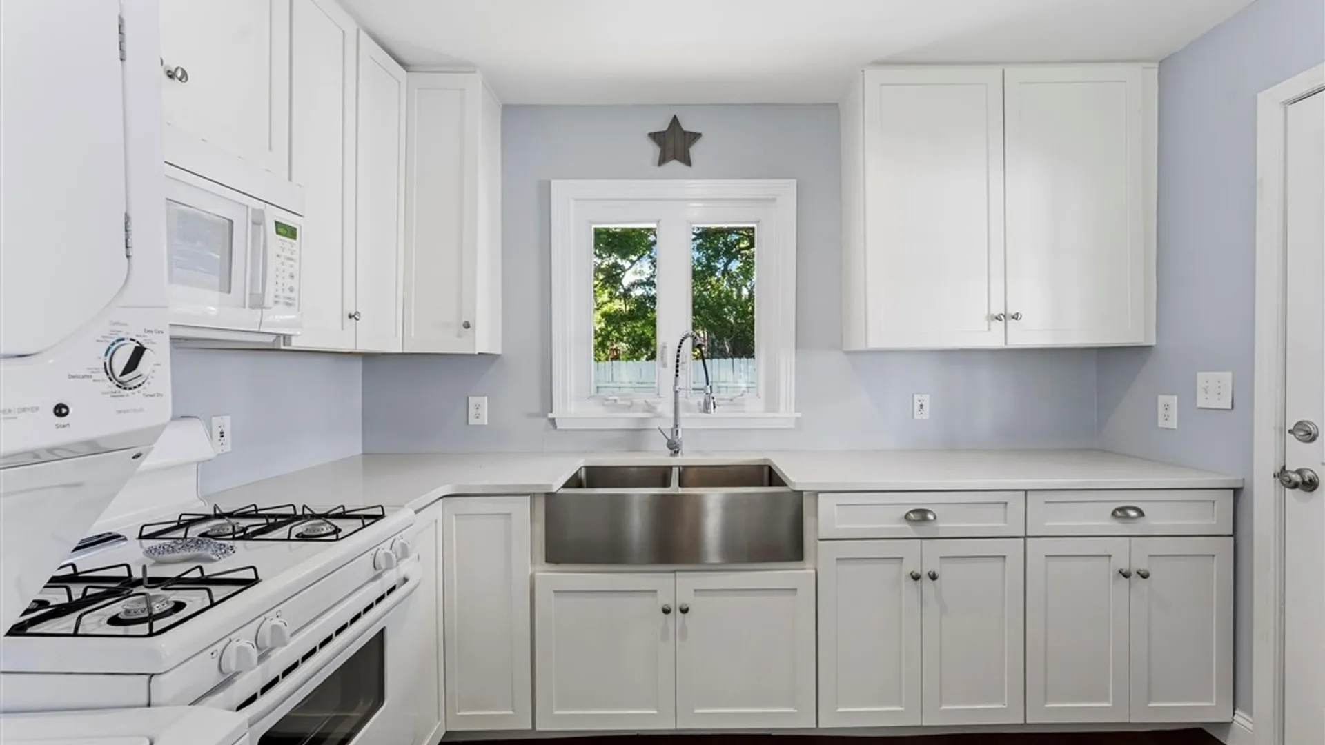 Property at 37 Hazelhurst Avenue, Owasco, NY 13021 12