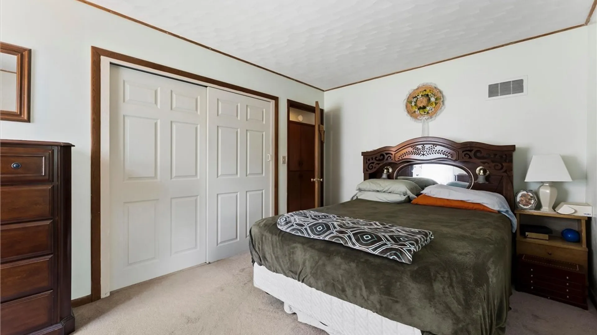 Property at 10 Kelly Avenue, Marcellus, NY 13108 13