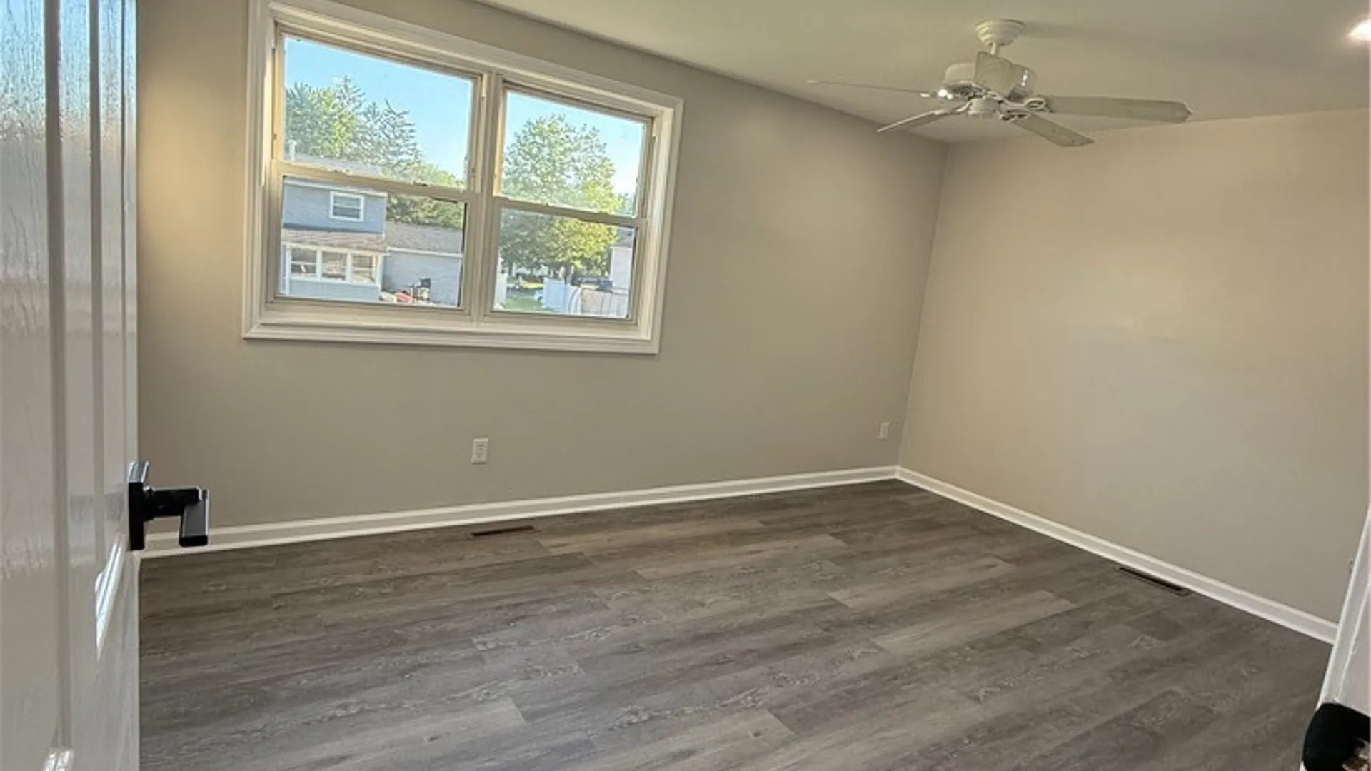 Property at 8300 Redwing Drive, Clay, NY 13090 10