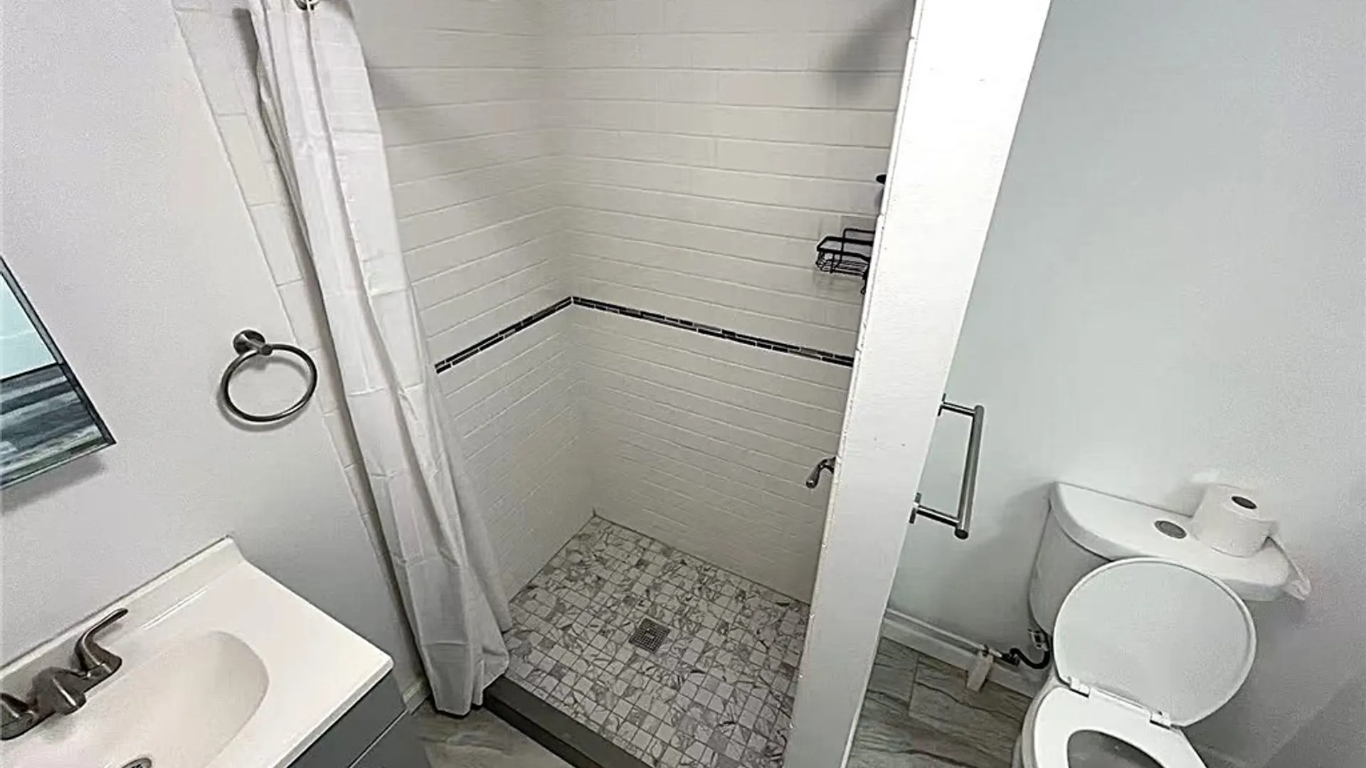 Property at 834 Westcott Street, Syracuse, NY 13210 44