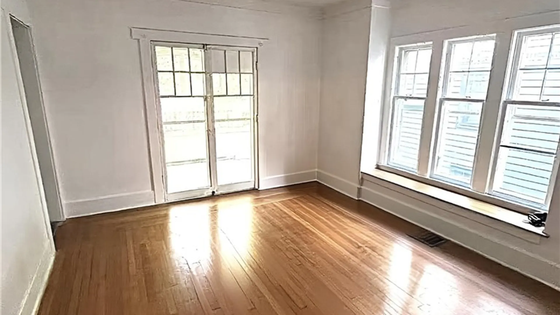 Property at 834 Westcott Street, Syracuse, NY 13210 9