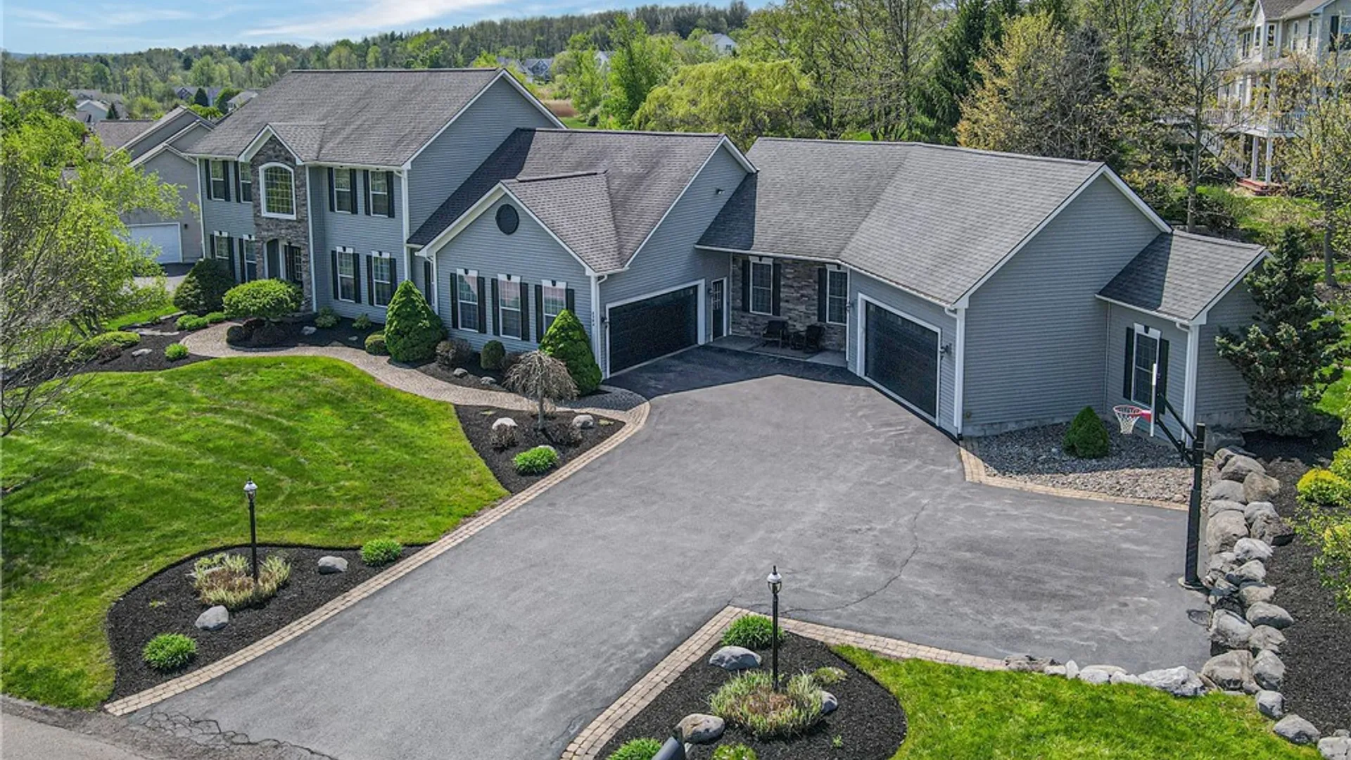 Property at 8304 Preserve Parkway, Pompey, NY 13104 3