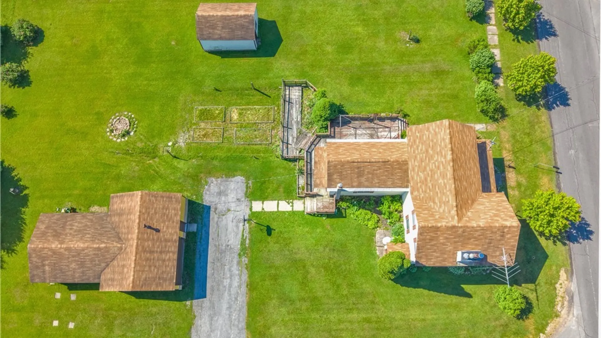 Property at 14582 Lake Street, Sterling, NY 13156 14