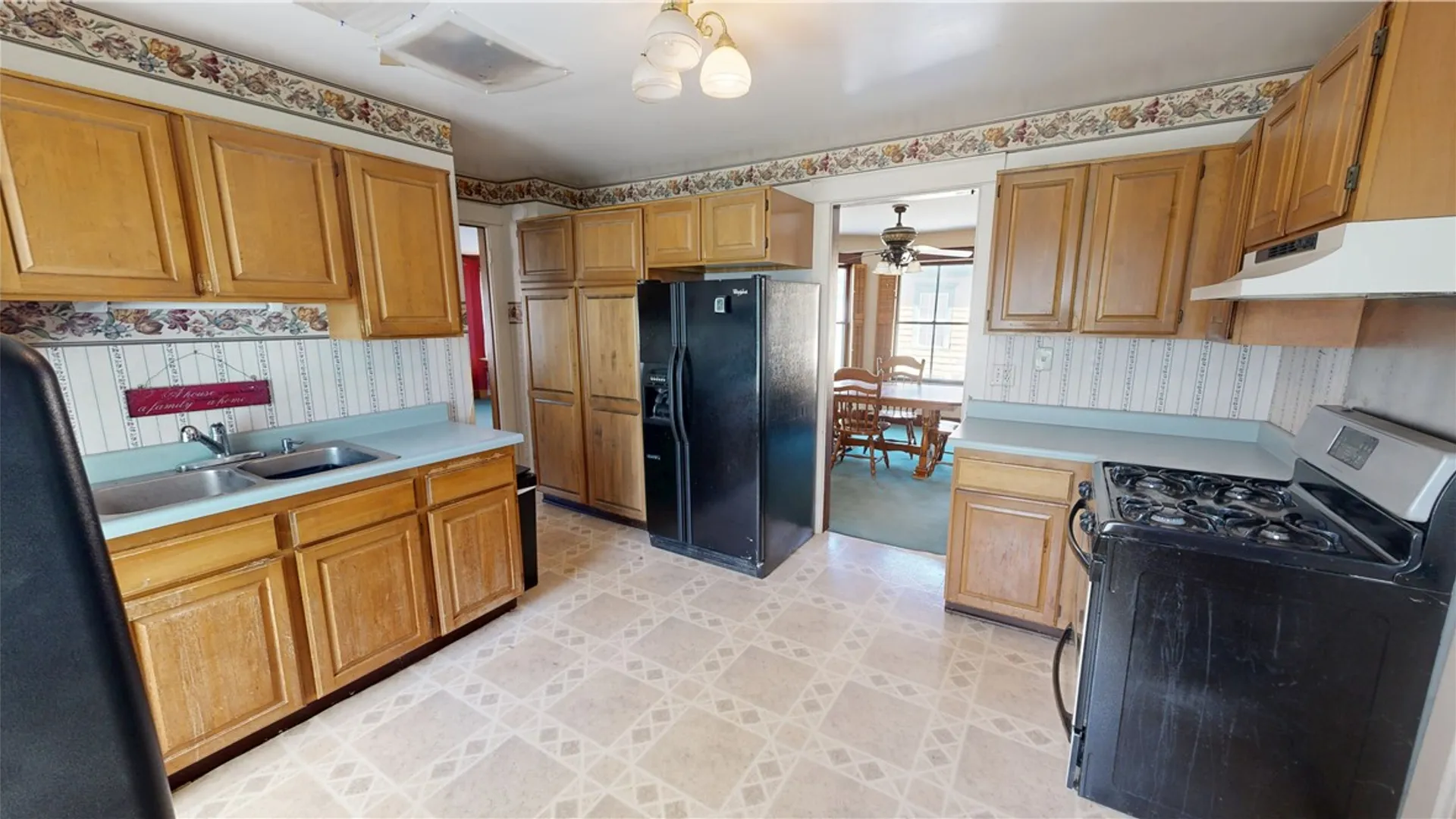 Property at 21 Maple Street, Norwich, NY 13815 13