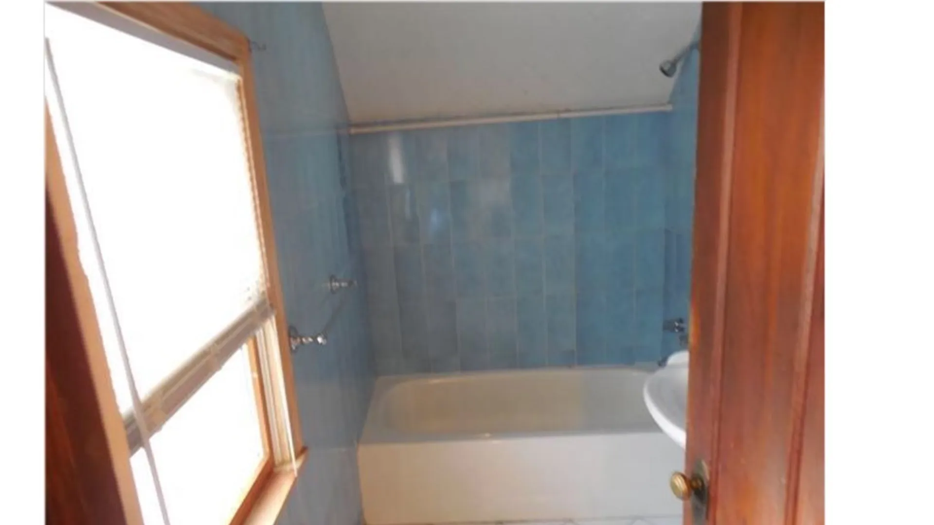 Property at 210 Lincoln Park Drive, Syracuse, NY 13203 12