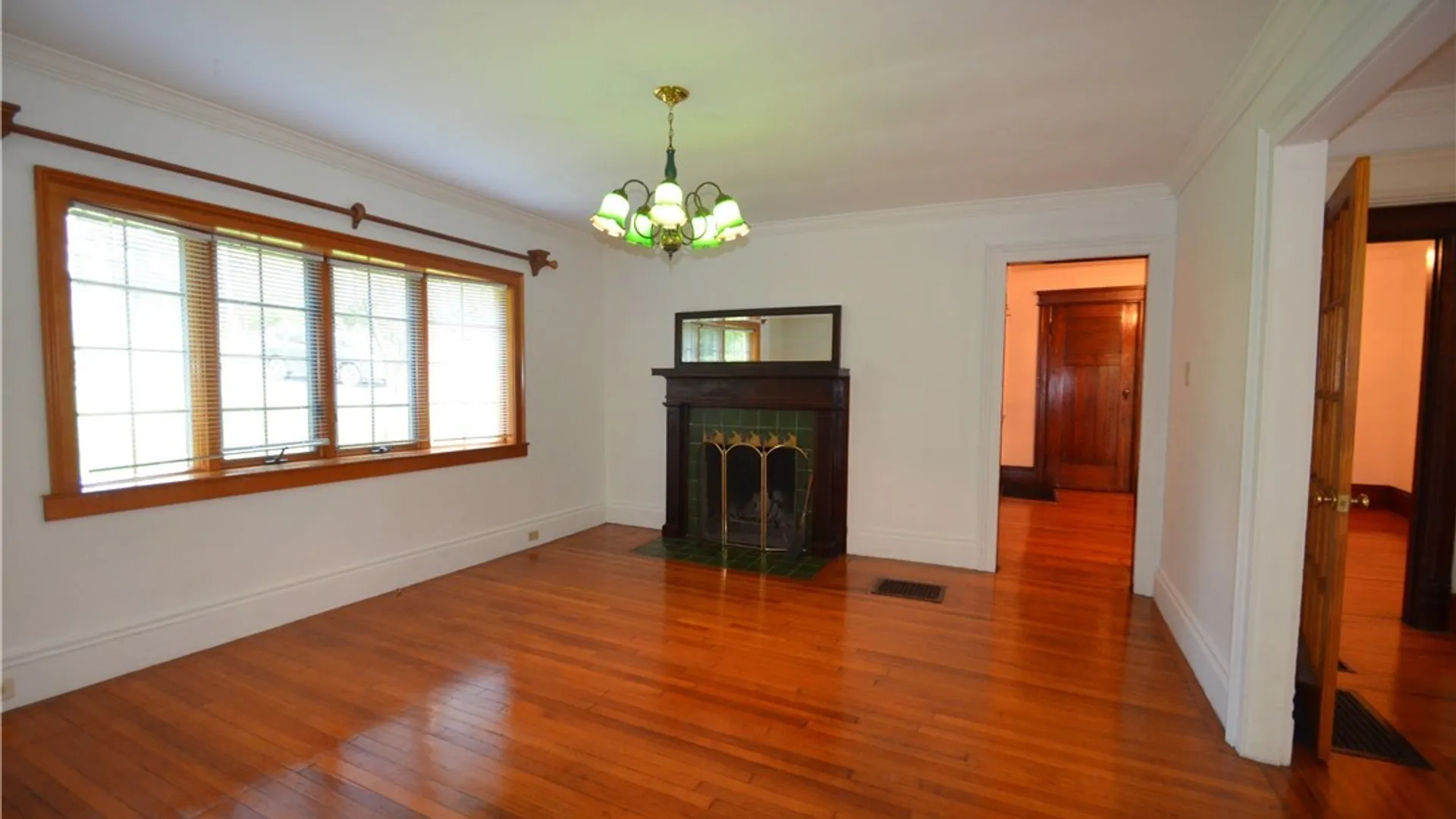 Property at 210 Lincoln Park Drive, Syracuse, NY 13203 21