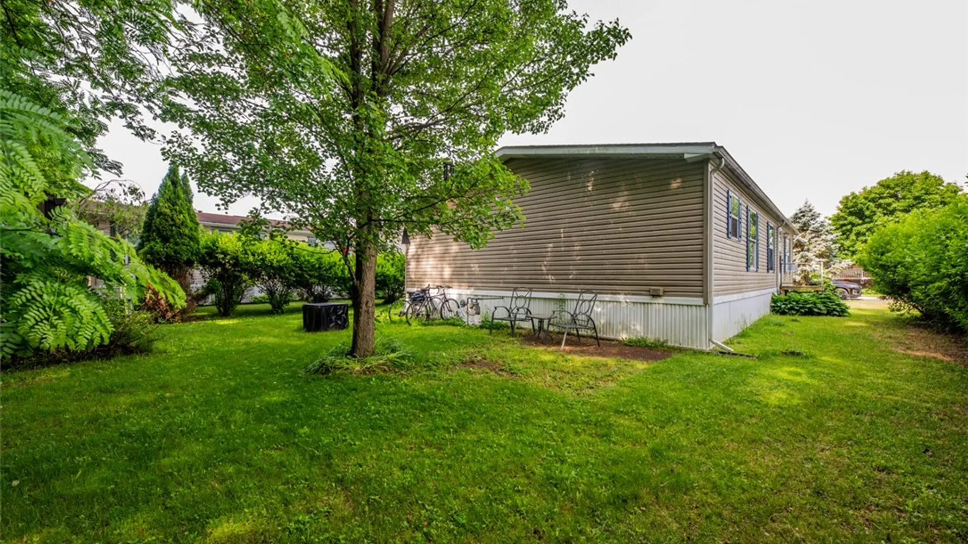 Property at 6286 Stillmeadow Way, Williamson, NY 14589 3