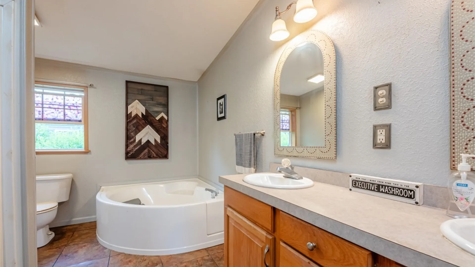 Property at 6286 Stillmeadow Way, Williamson, NY 14589 14