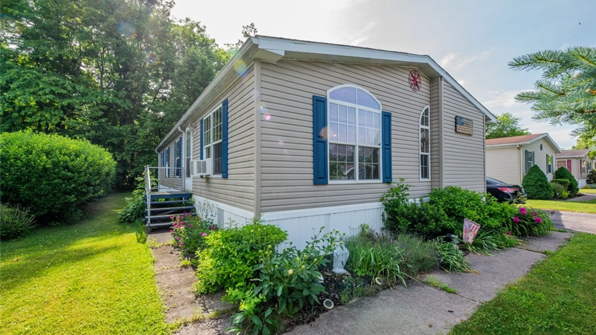 Property at 6286 Stillmeadow Way, Williamson, NY 14589 25